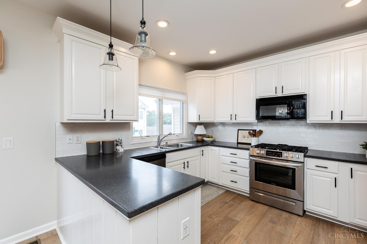 3450 Golden Avenue #13, Cincinnati, OH, 45226 — photo 12