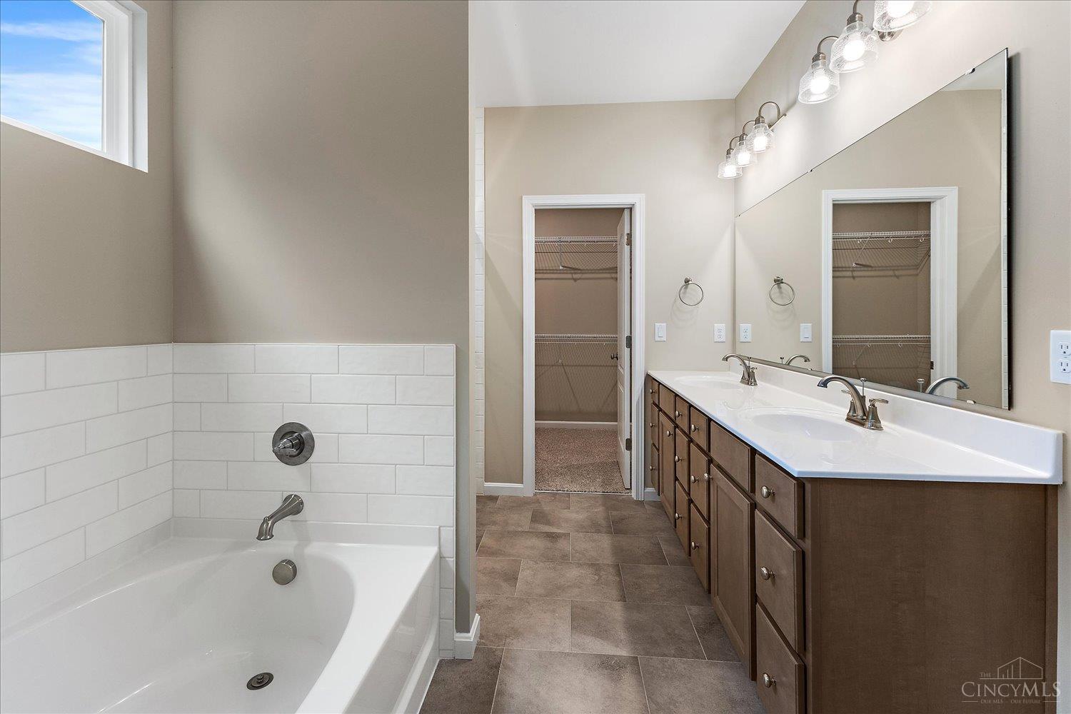 68 Ed Knoll Bend, Springboro, OH, 45066 — photo 14