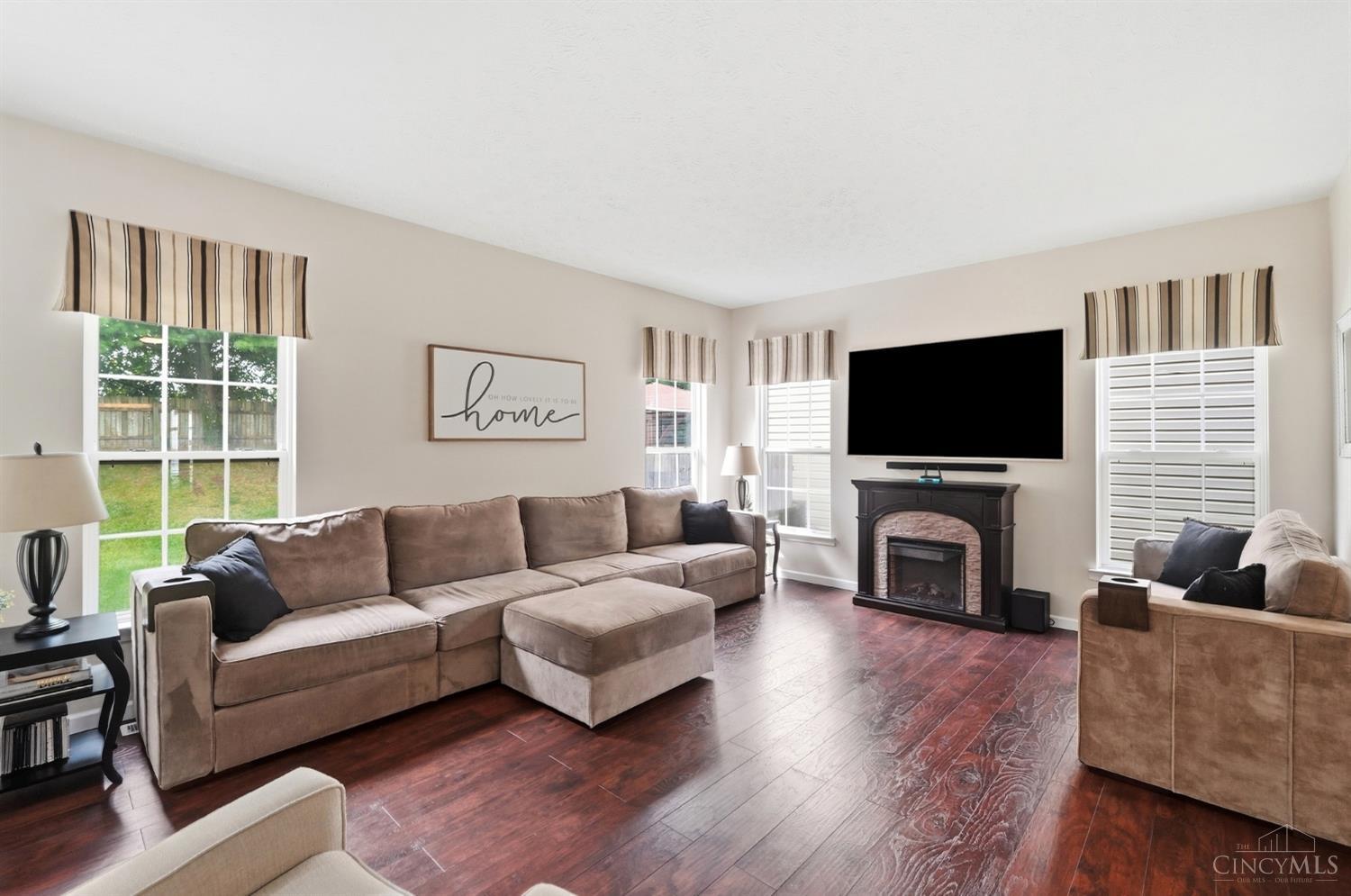 385 Indian Lake Drive, Hamilton Twp, OH, 45039 — photo 10