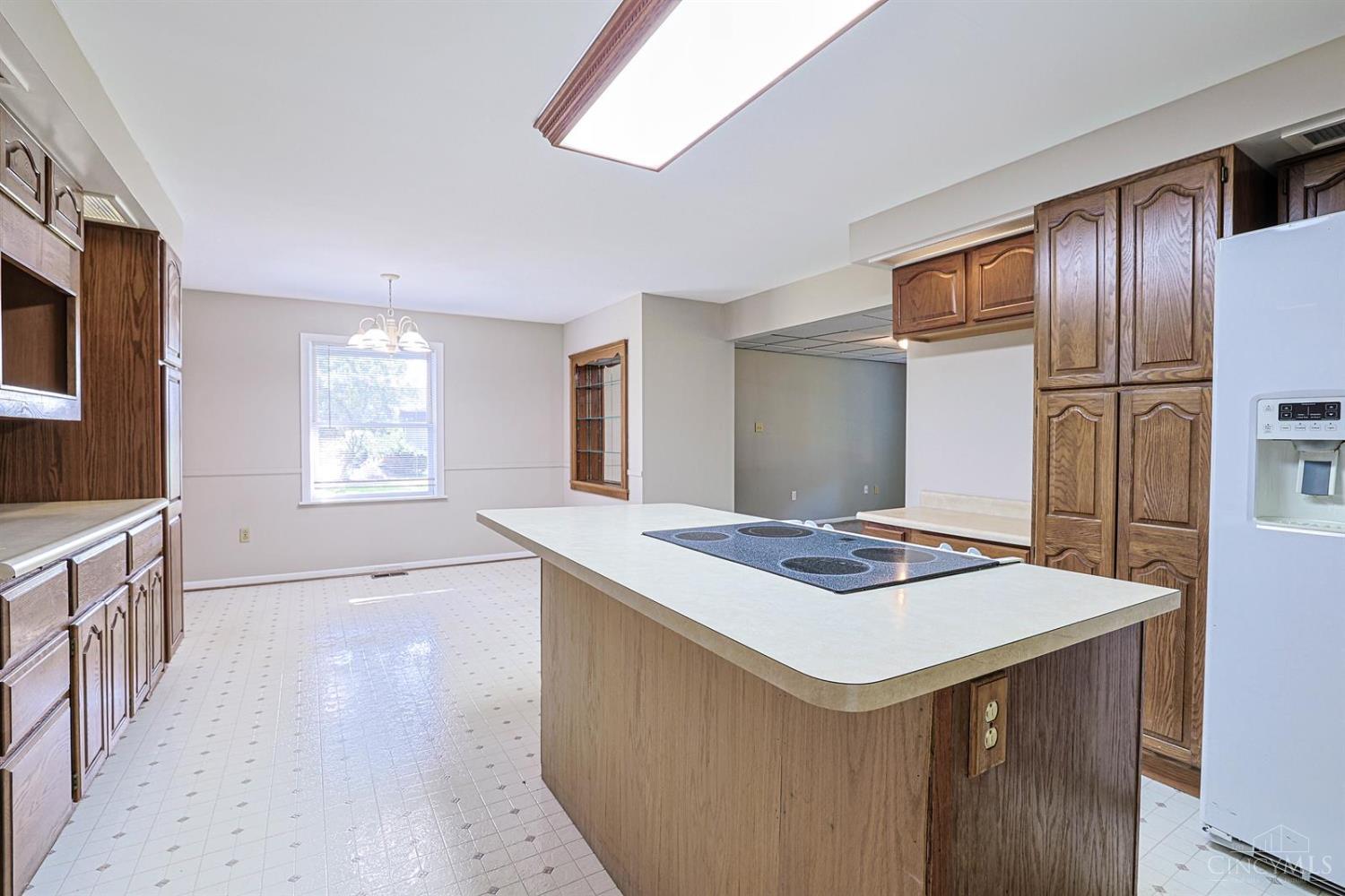 6051 Jerry Lee Drive, Miami Twp, OH, 45150 — photo 38
