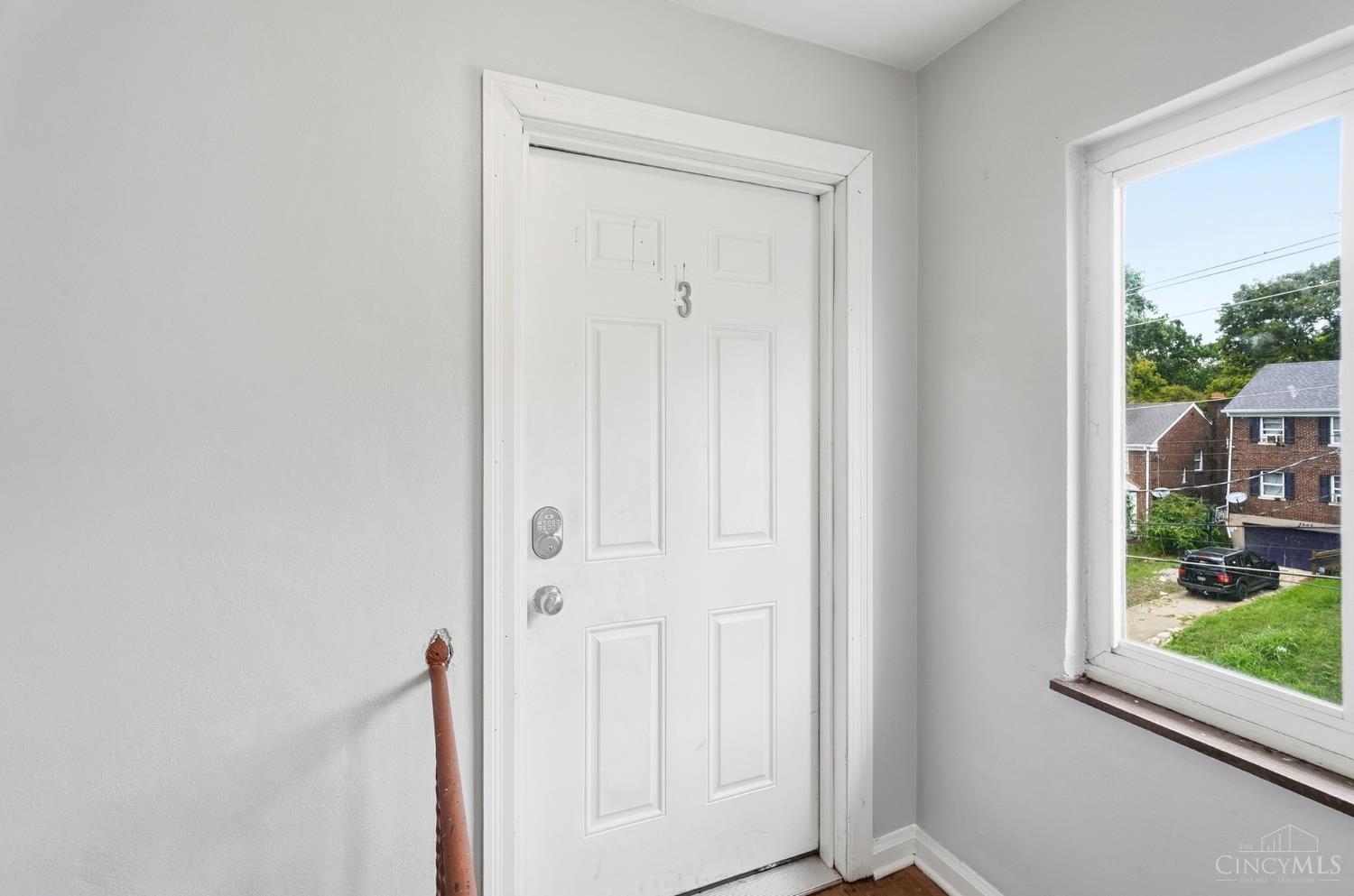 3065 Bracken Woods Lane, Cincinnati, OH, 45211 — photo 25