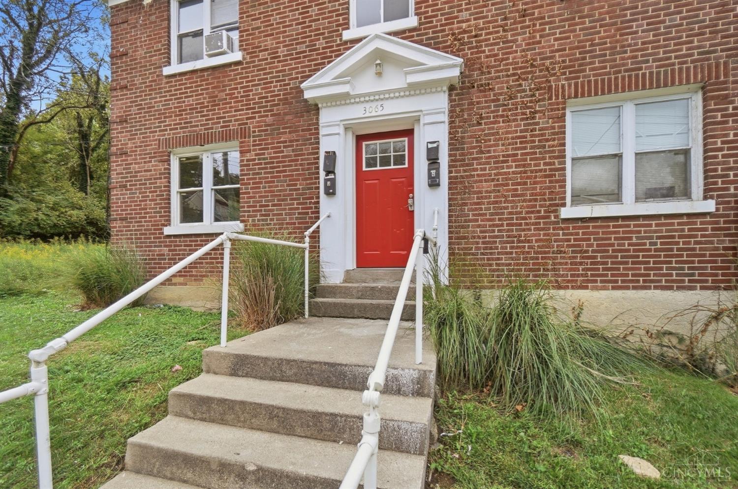 3065 Bracken Woods Lane, Cincinnati, OH, 45211 — photo 4