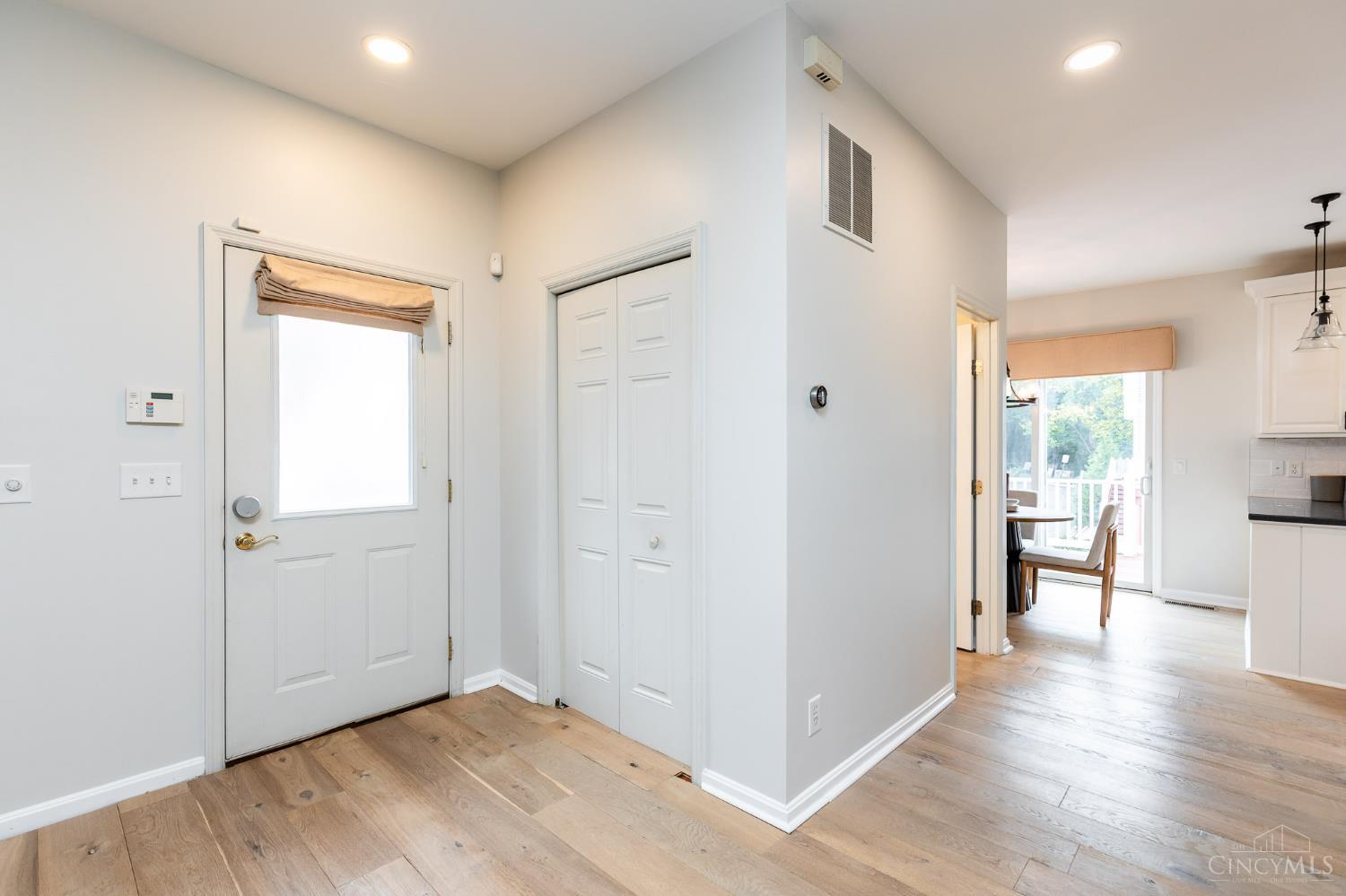 3450 Golden Avenue #13, Cincinnati, OH, 45226 — photo 4