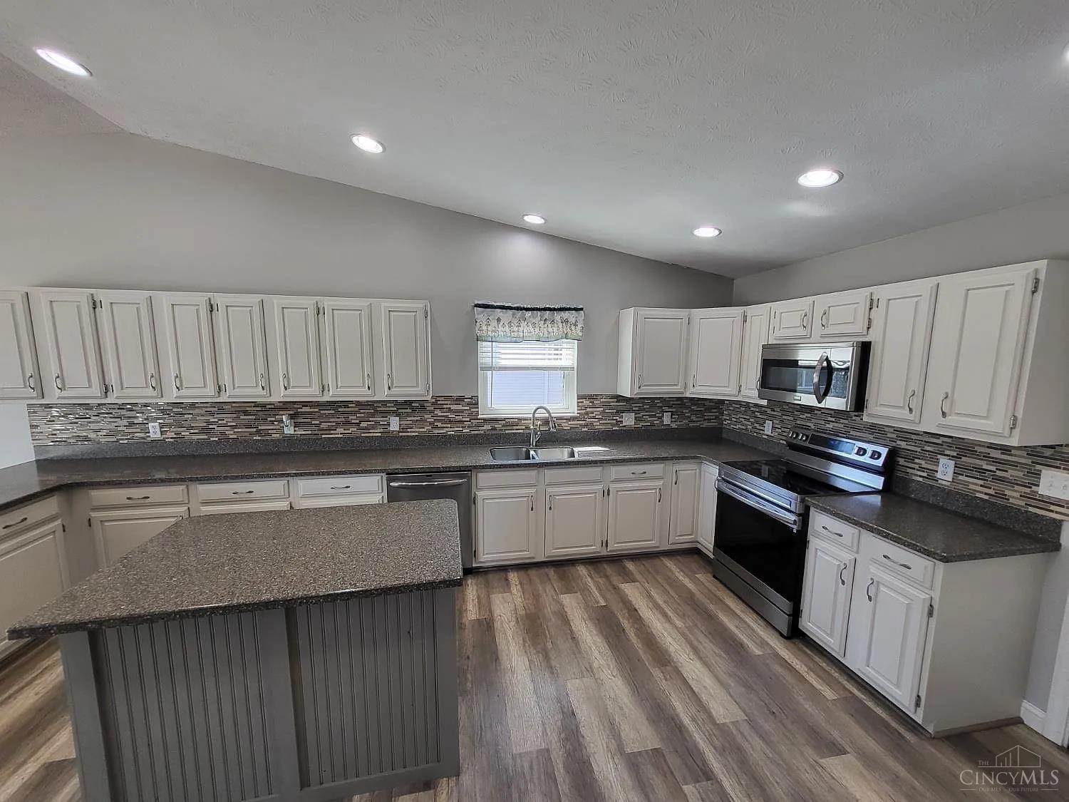 1331 Heidi Haven Drive, Lawrenceburg, IN, 47025 — photo 9