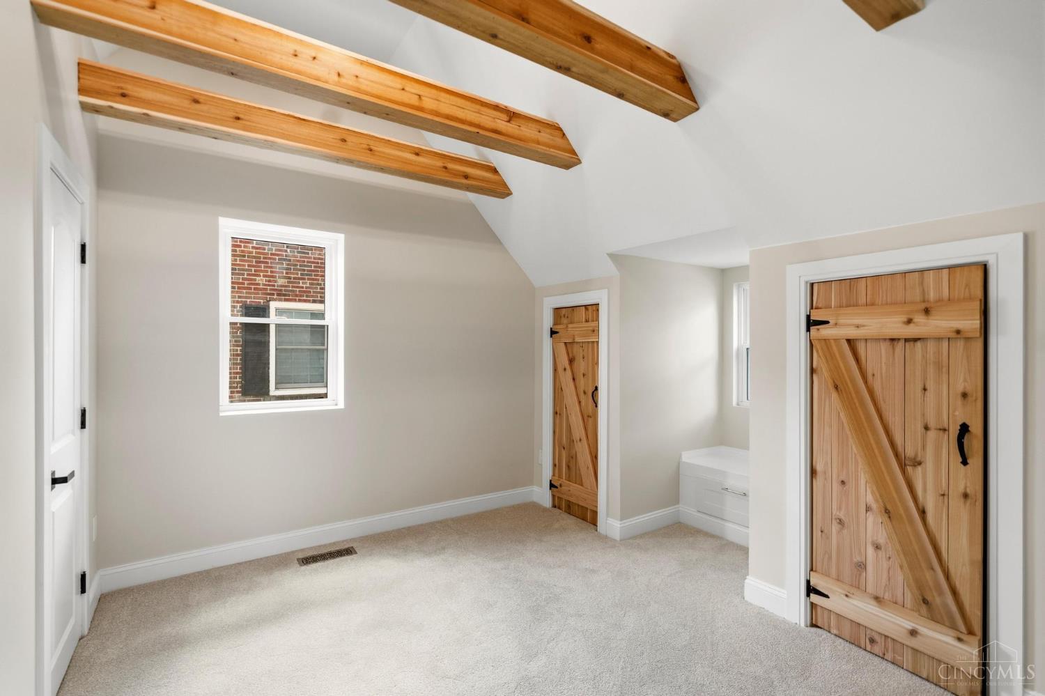 3834 Petoskey Avenue, Mariemont, OH, 45227 — photo 33