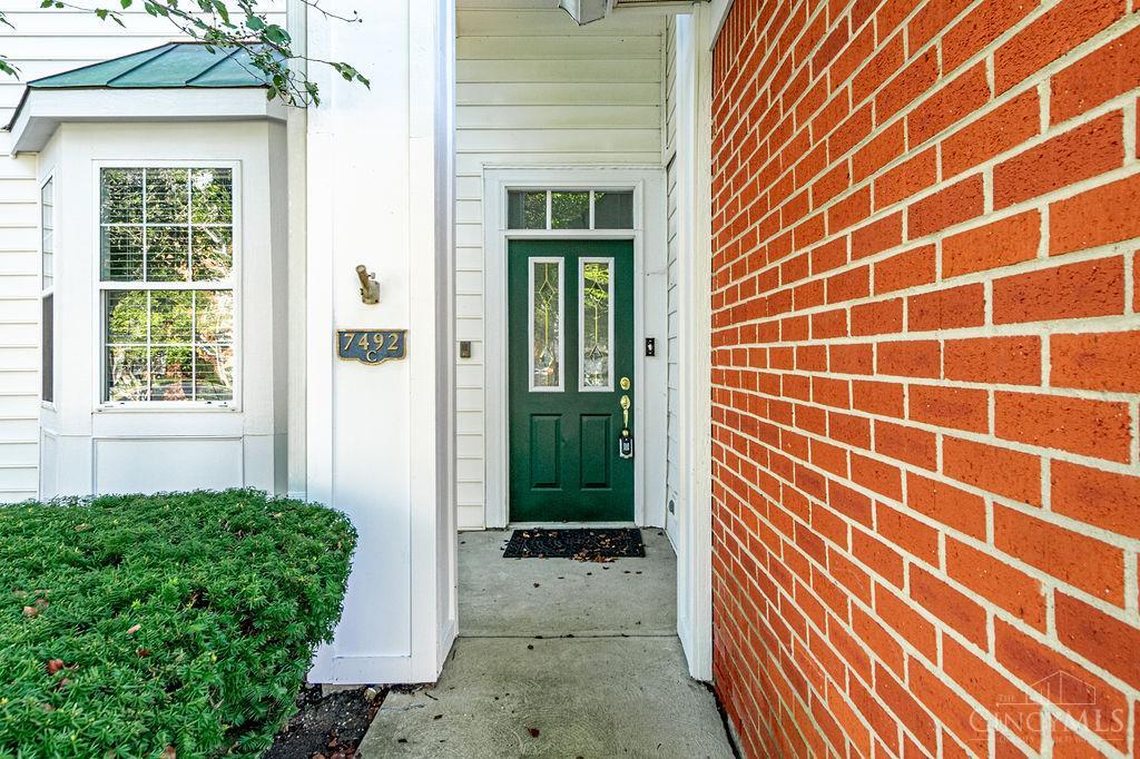 Photo 3 of Townhouse for sale at 7492 Mansion Cir #C, Mason, OH 45040 | MLS# 1894591 | Listing updated on 2026-10-02