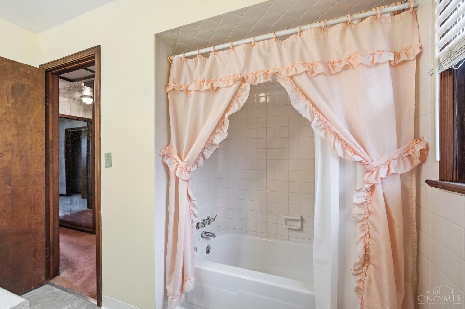 5799 Shaker Road, Franklin Twp, OH, 45005 — photo 32