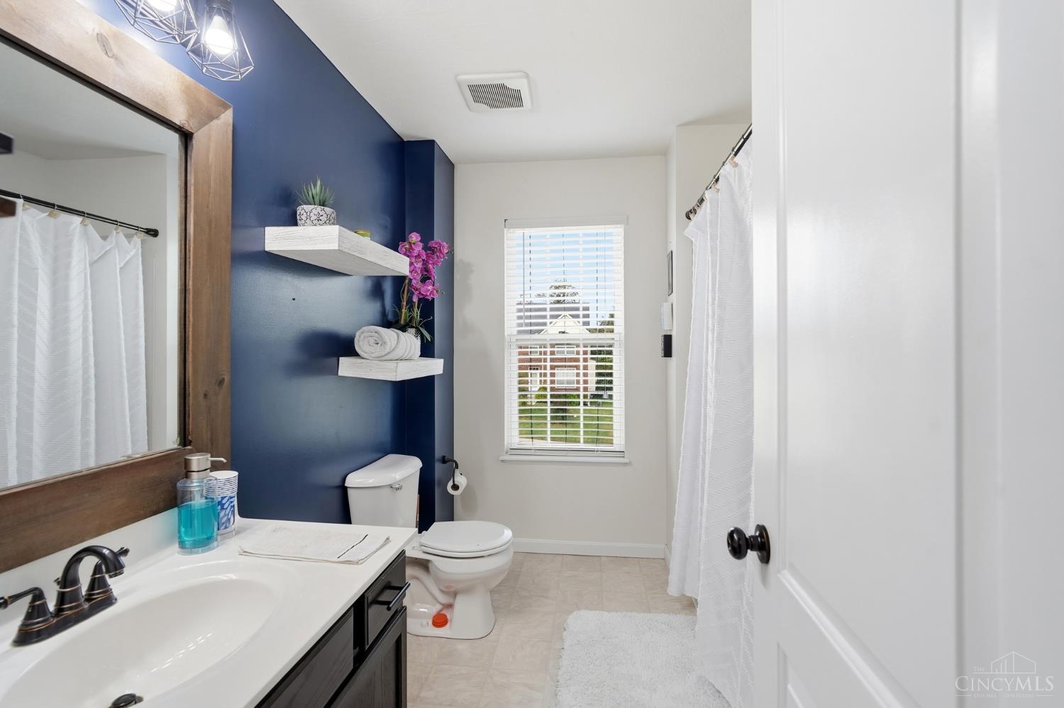 7477 Hunters Creek Lane, Colerain Twp, OH, 45247 — photo 35