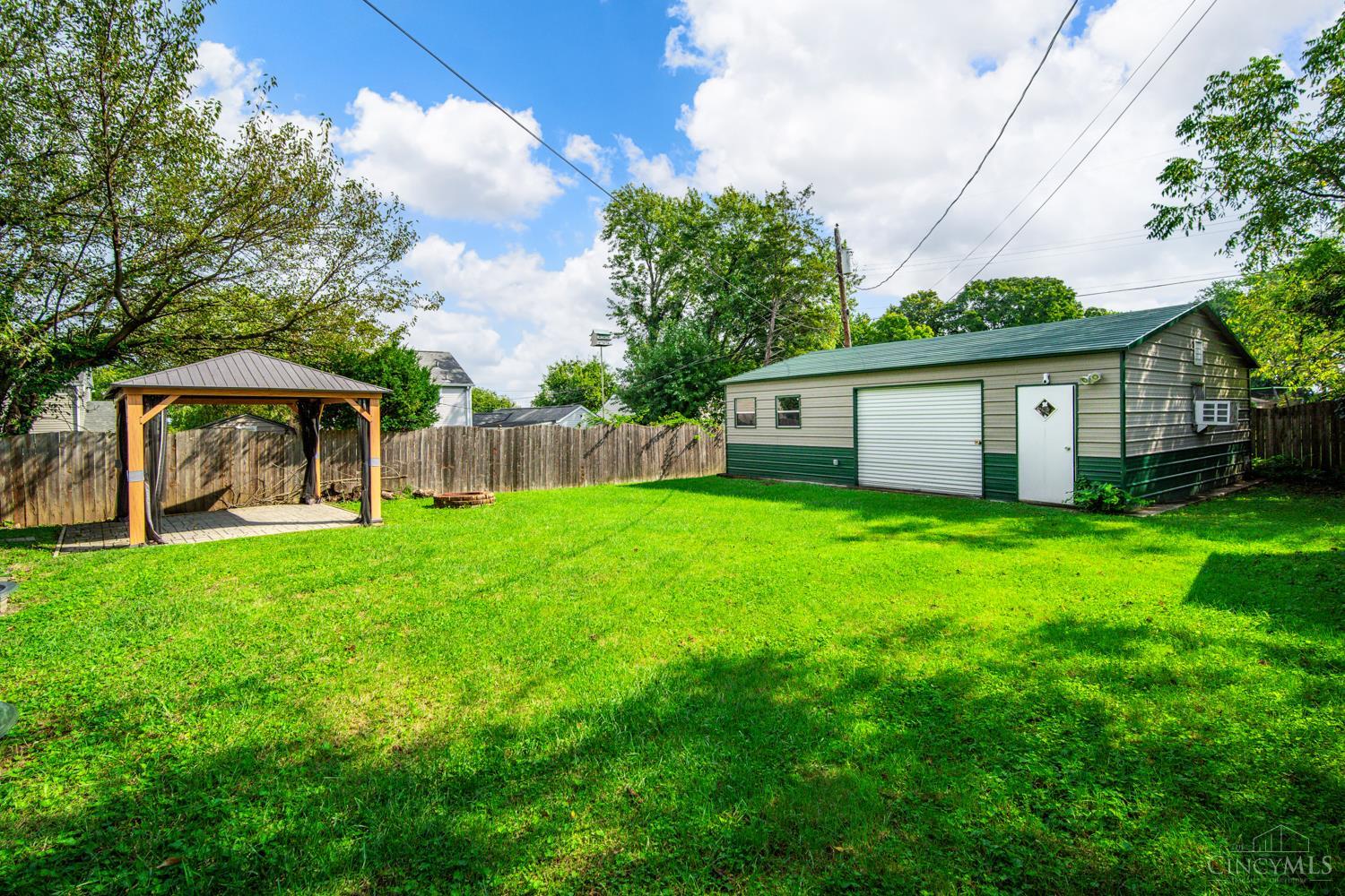Photo 3 of Single family home for sale at 324 Conova Dr, Monroe, OH 45050 | MLS# 1894686 | Listing updated on 2026-09-26