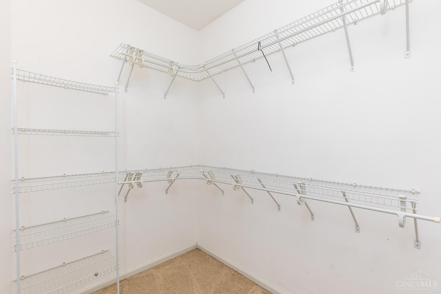 3450 Golden Avenue #13, Cincinnati, OH, 45226 — photo 21
