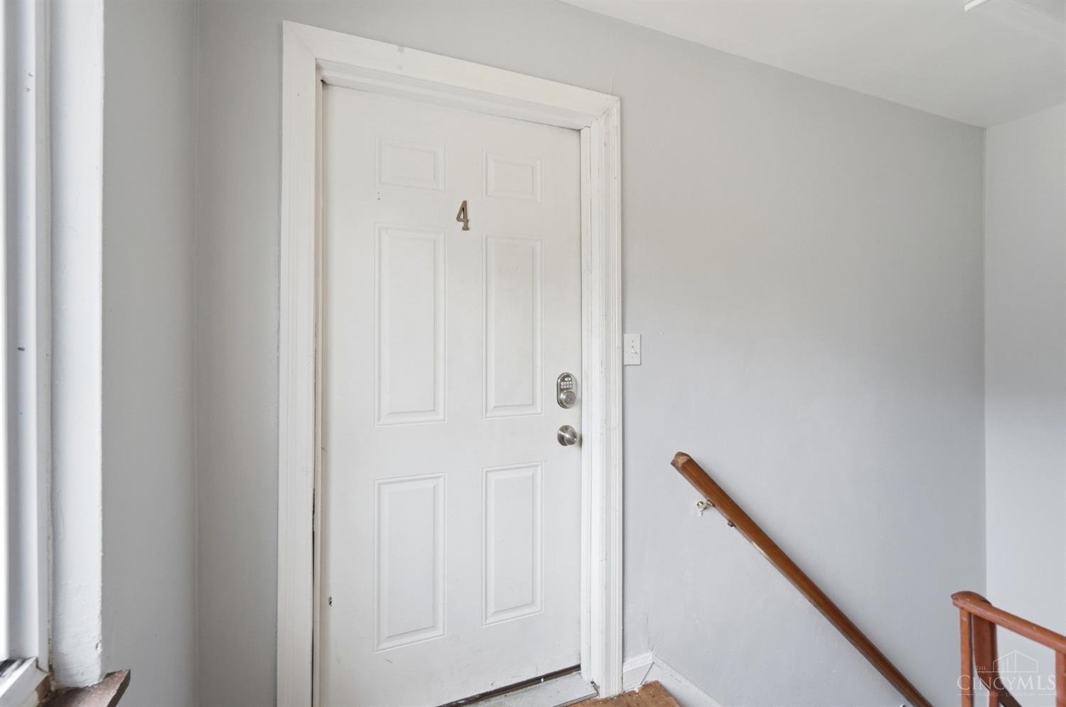 3065 Bracken Woods Lane, Cincinnati, OH, 45211 — photo 26