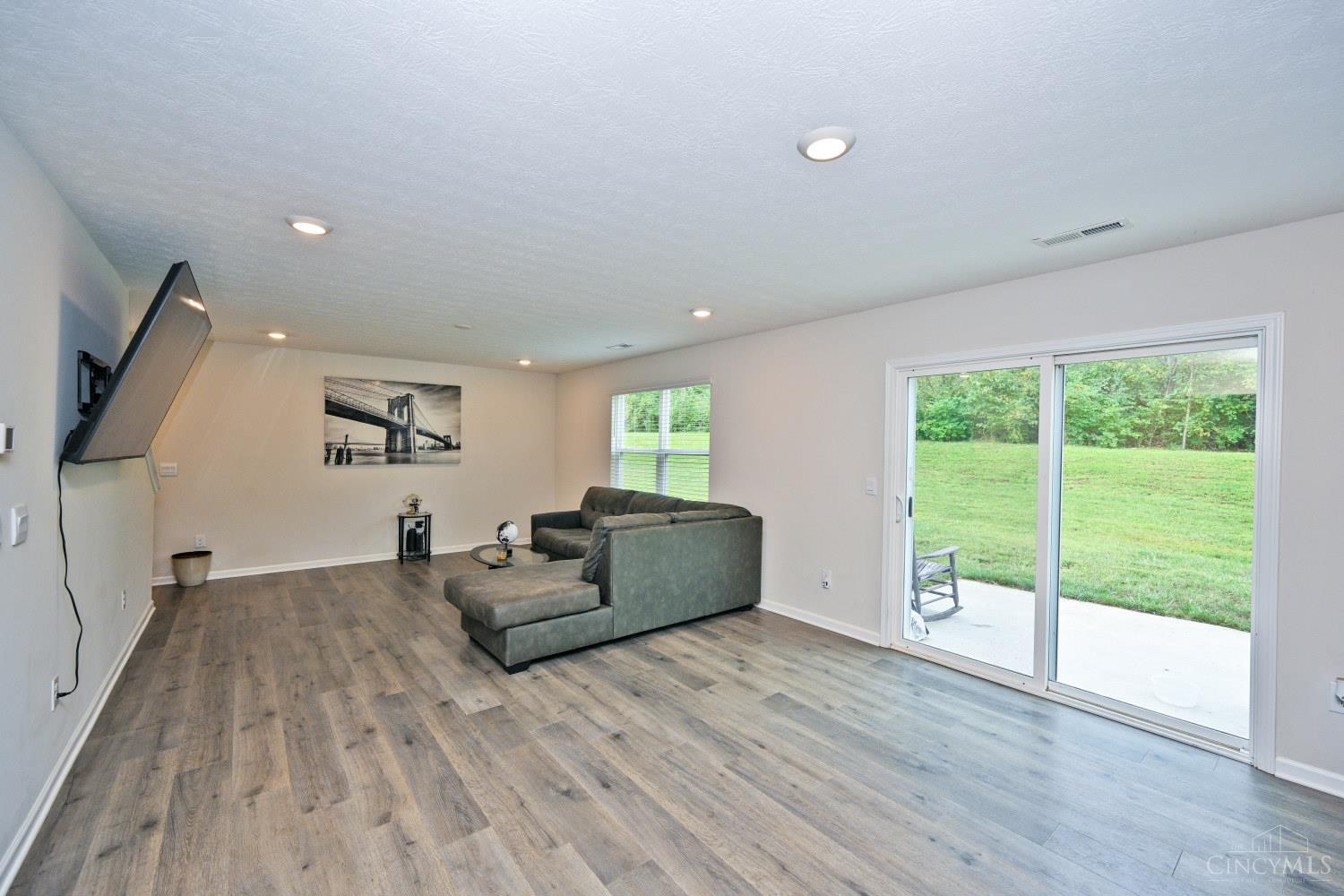 102 River Heights Drive, New Richmond, OH, 45157 — photo 16
