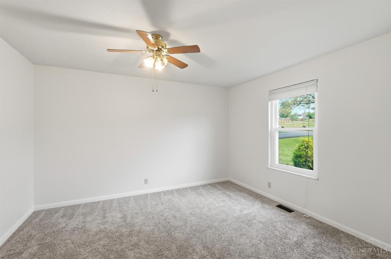 6821 Rackview Road, Green Twp, OH, 45248 — photo 24