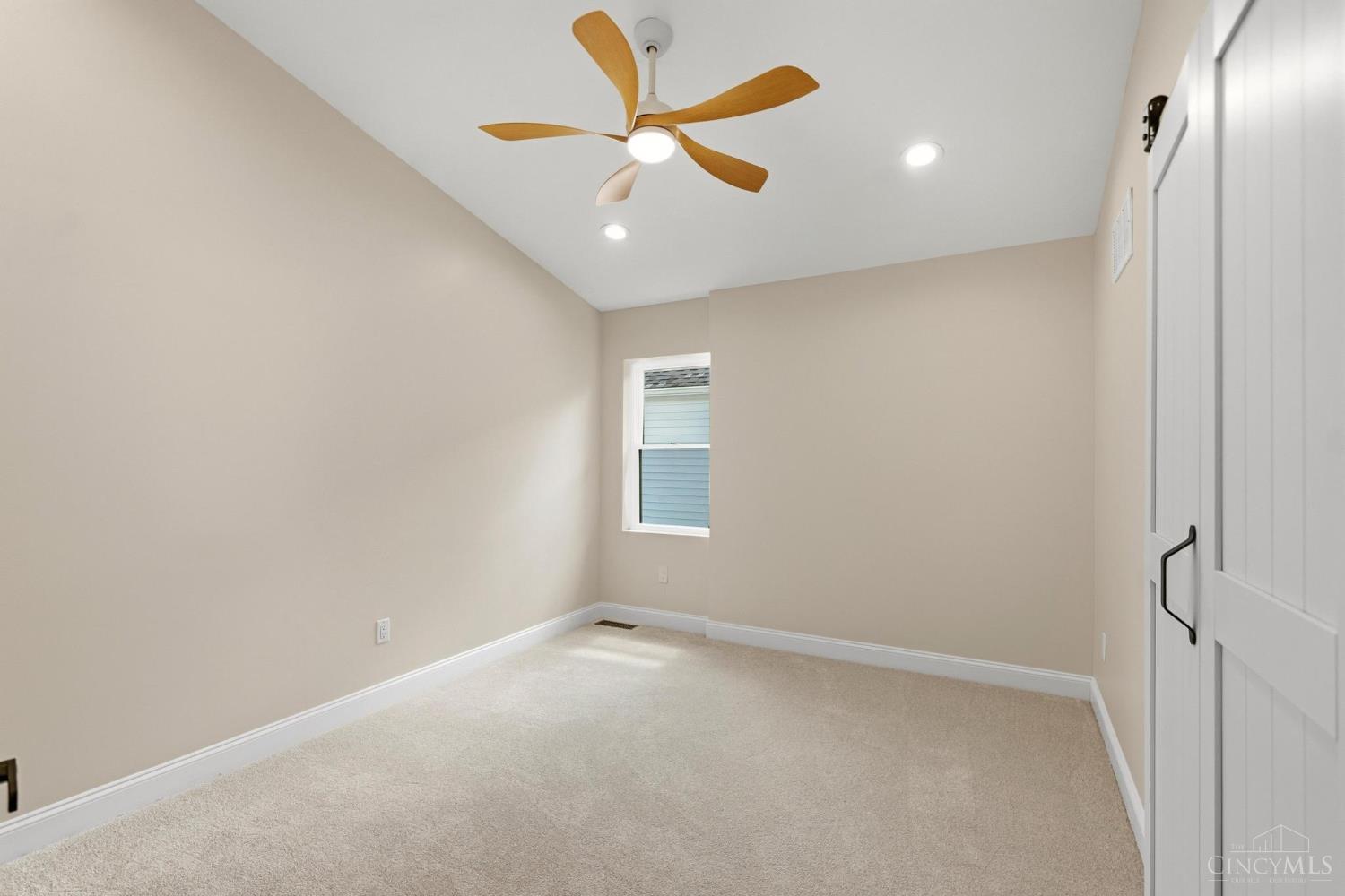 3834 Petoskey Avenue, Mariemont, OH, 45227 — photo 31