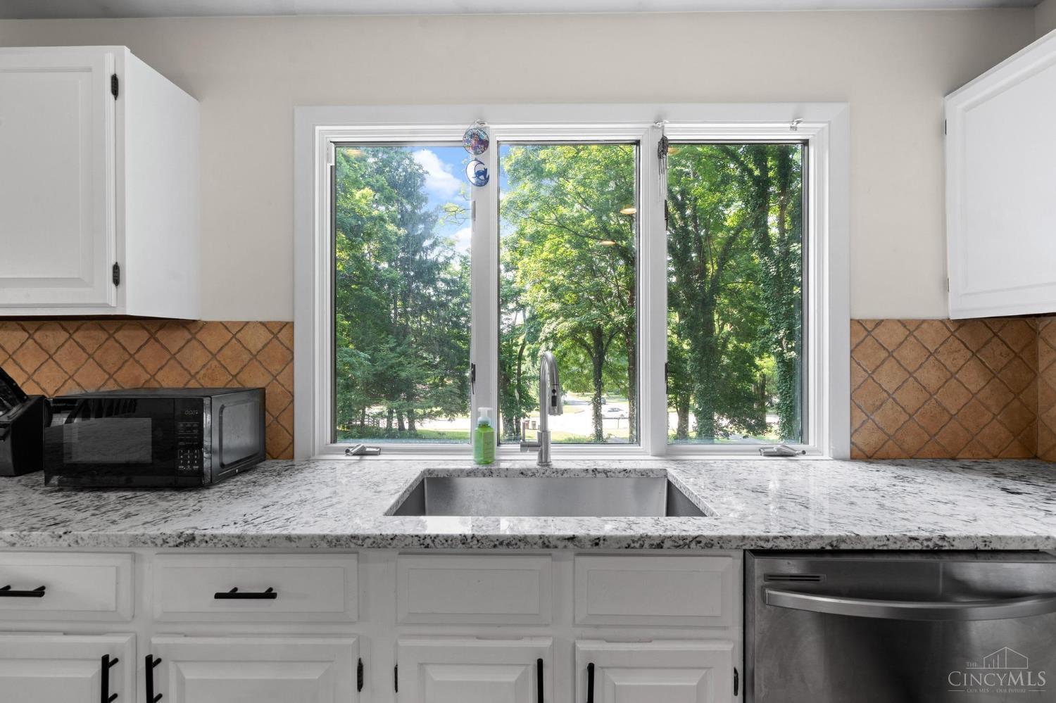 303 Whipp Road, Washington Twp, OH, 45459 — photo 15