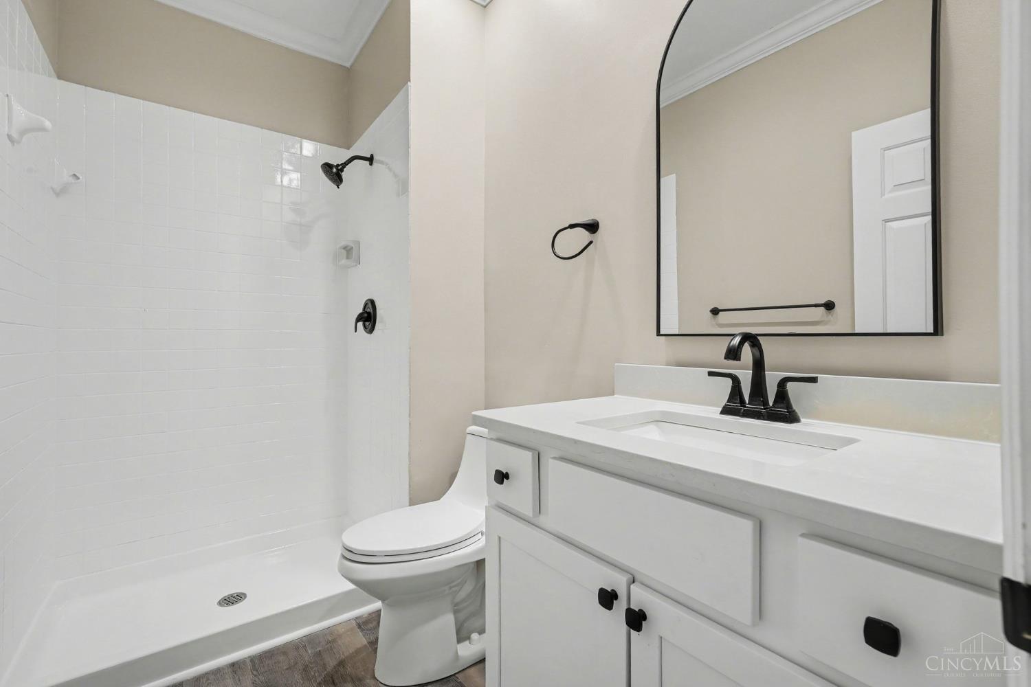 390 Grand Avenue #B, Cincinnati, OH, 45205 — photo 19
