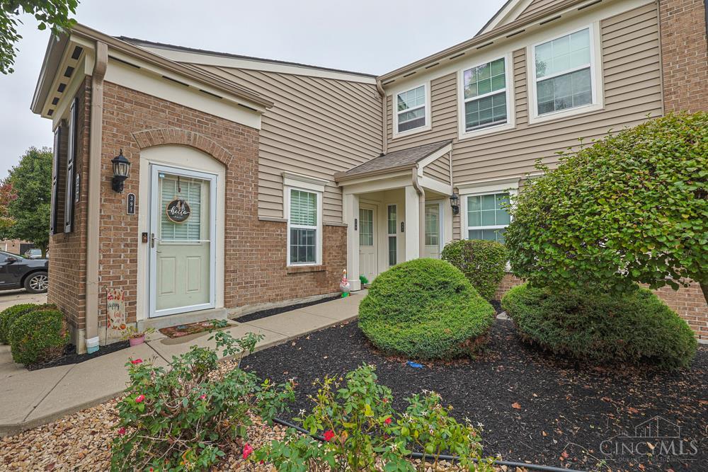 389 Legacy Way, Harrison, OH, 45030 — photo 2