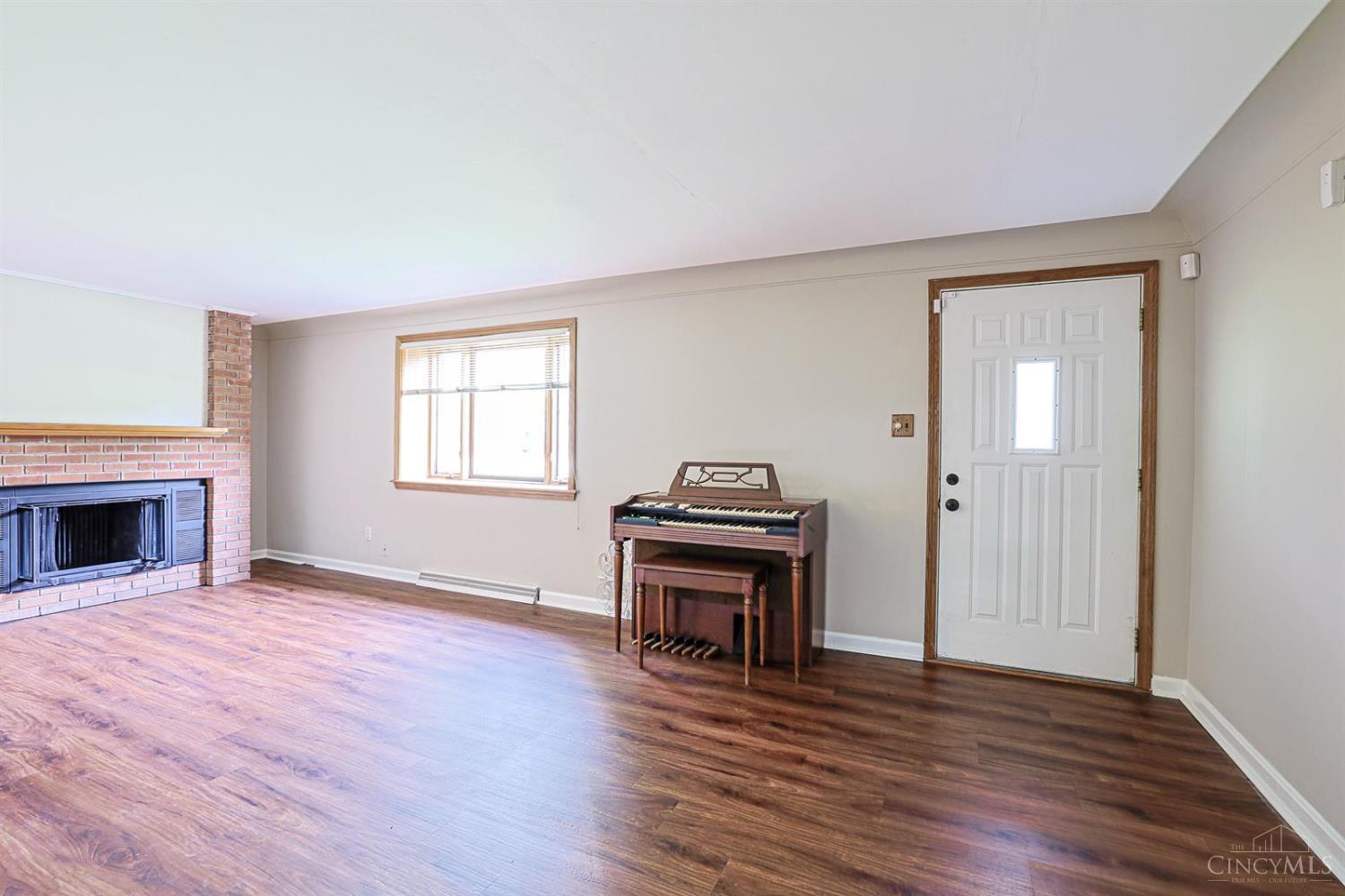6051 Jerry Lee Drive, Miami Twp, OH, 45150 — photo 30