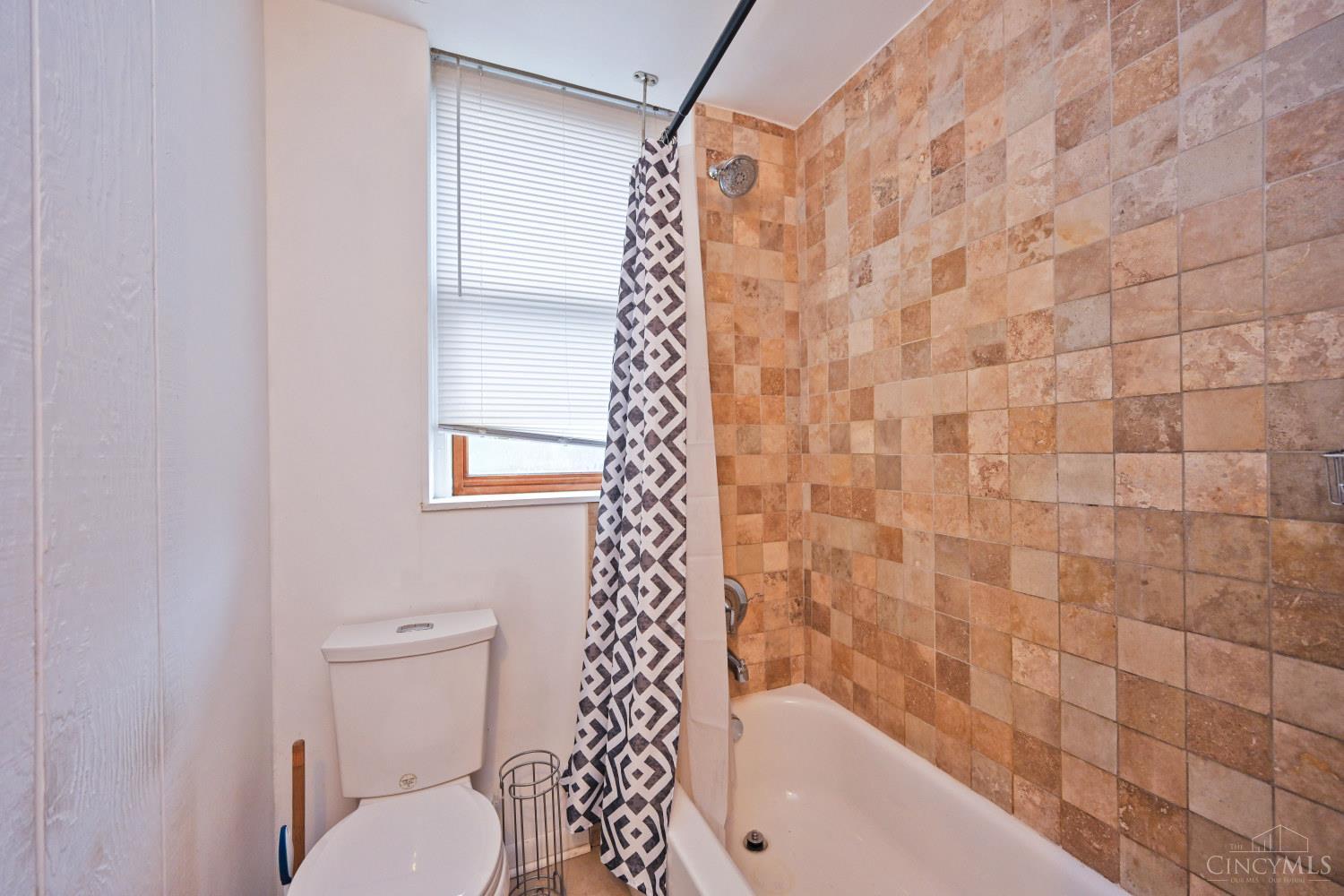3937 Burwood Avenue, Cincinnati, OH, 45212 — photo 50