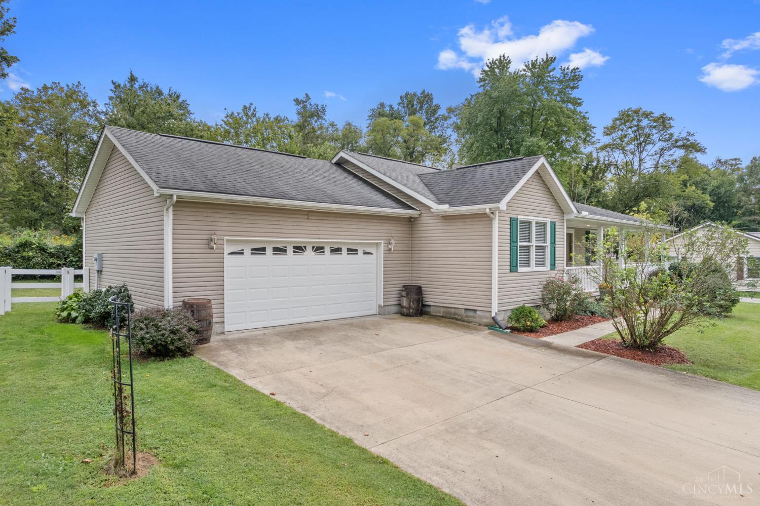 612 Grant Avenue, Pleasant Twp, OH, 45121 — photo 4