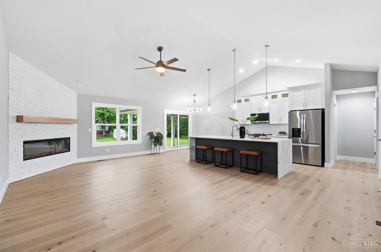 115 Cedar Creek Circle, Springboro, OH, 45066 — photo 14