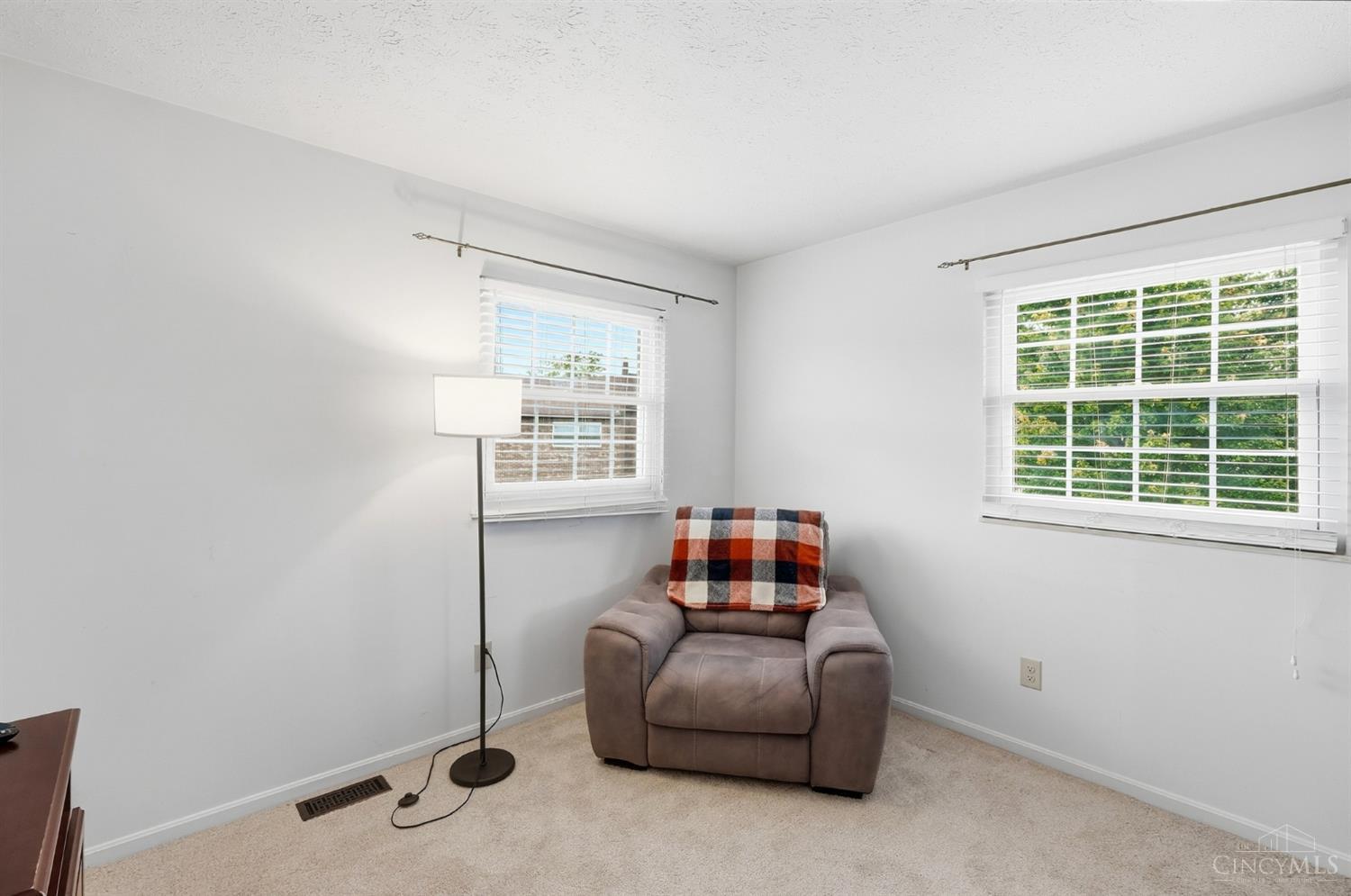 301 Heather View, Batavia Twp, OH, 45103 — photo 28