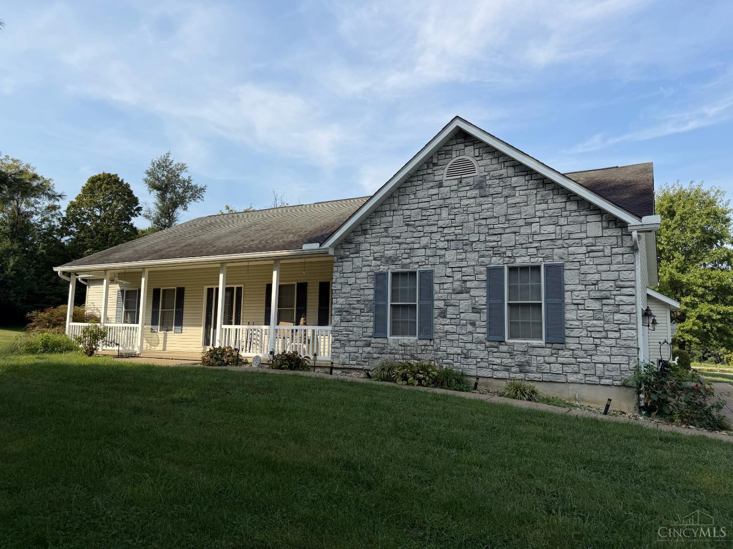 Photo 1 of Sale Pending at 3089 Jenny Lind Rd, Pierce Twp, OH 45102 | MLS# 1894177 | Listing updated on 2026-09-22