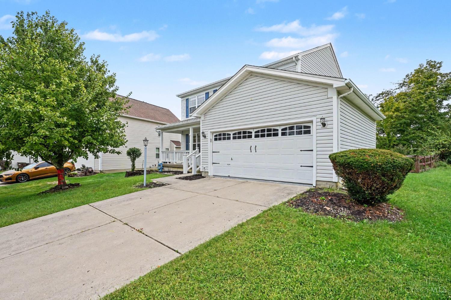 Photo 2 of Single family home for sale at 9648 Fallshill Cir, Springfield Twp., OH 45231 | MLS# 1894714 | Listing updated on 2026-09-23