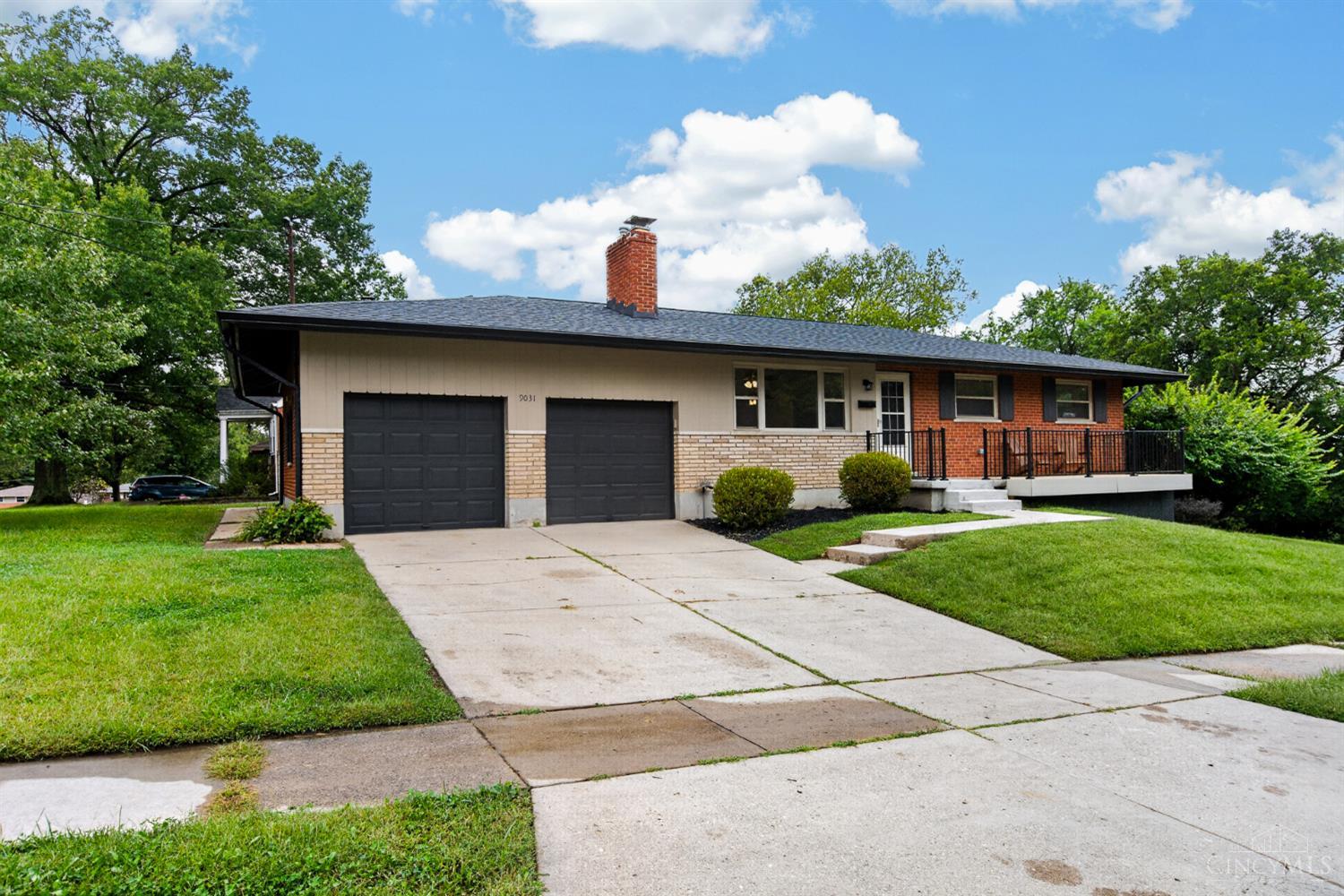 Photo 2 of Single family home for sale at 9031 Rolling Ln, Sycamore Twp, OH 45236 | MLS# 1894633 | Listing updated on 2026-09-25