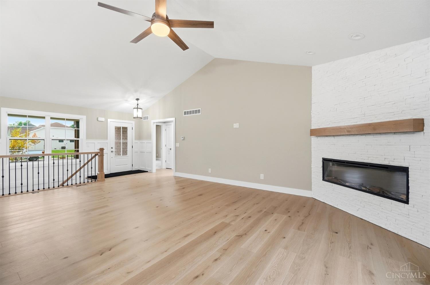 115 Cedar Creek Circle, Springboro, OH, 45066 — photo 17