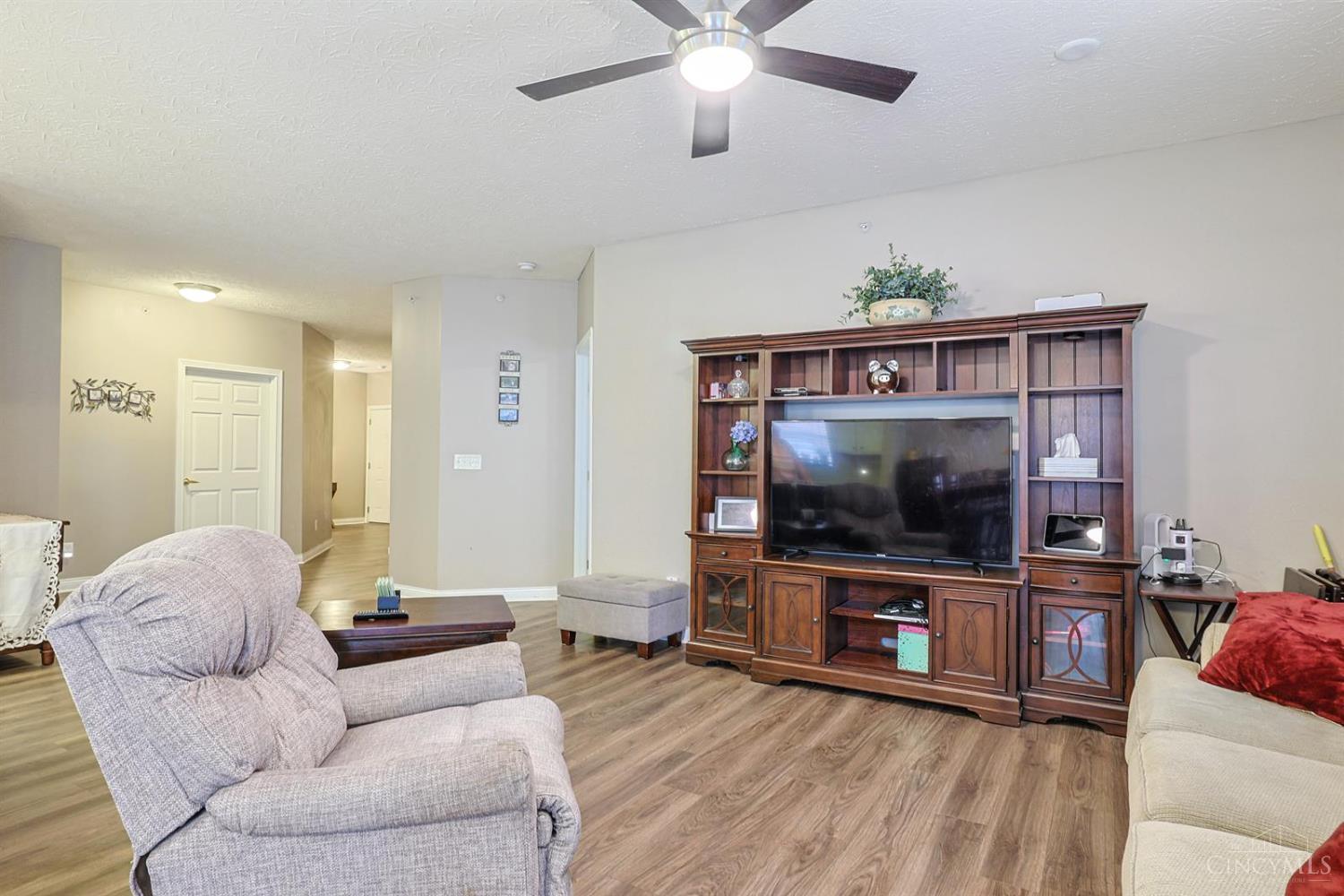 3510 Chestnut Park Lane, Miami Twp, OH, 45002 — photo 6