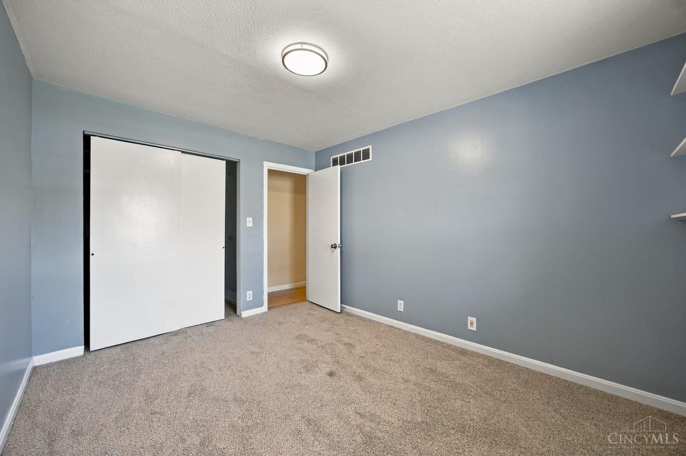 6831 Perinwood Drive, Green Twp, OH, 45248 — photo 32