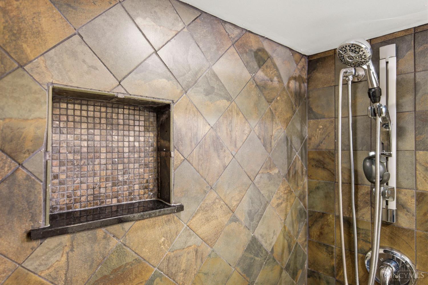 6556 Montevista Drive, Cincinnati, OH, 45224 — photo 26