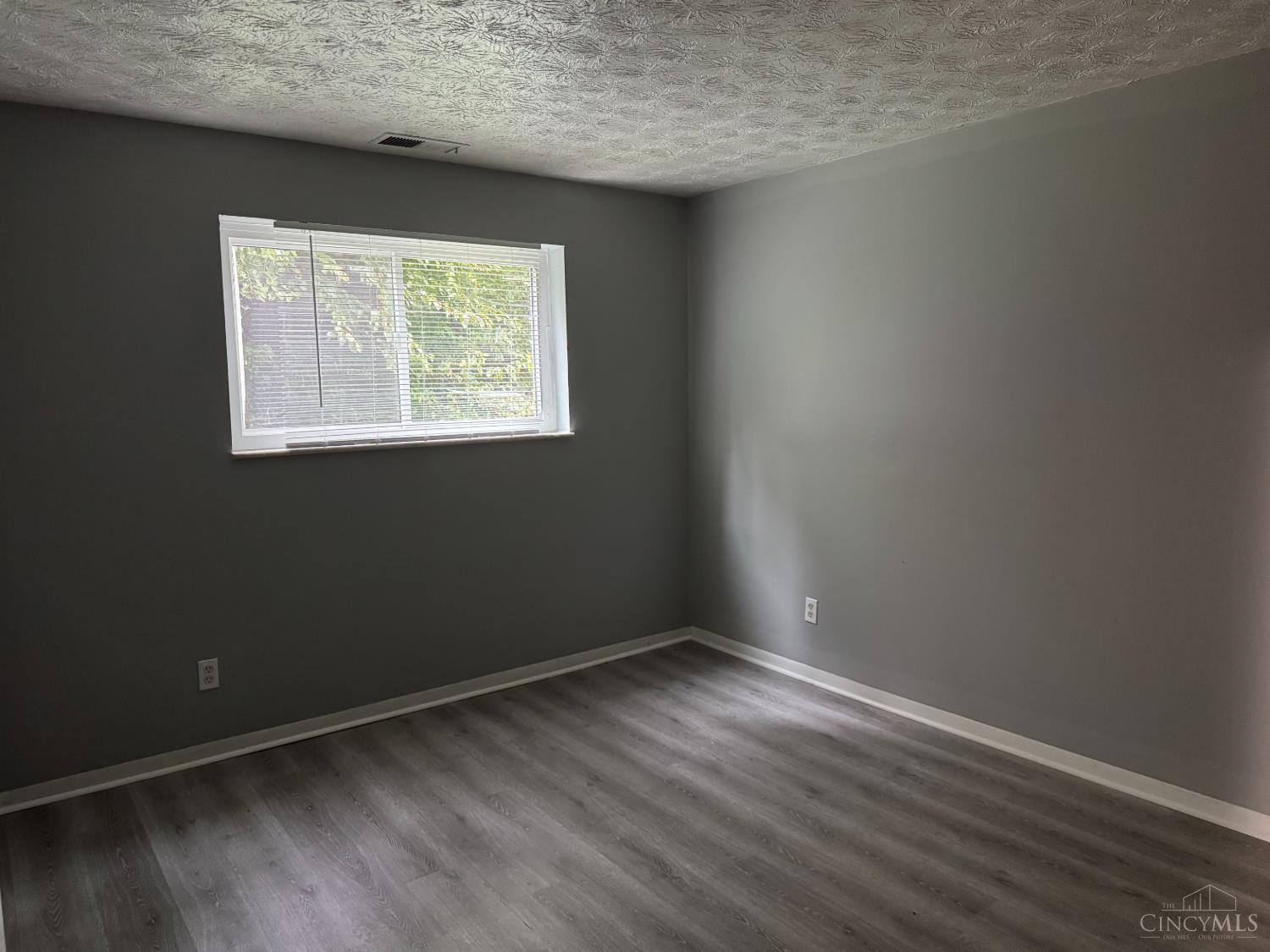 2431 Mustang Drive #15, Cincinnati, OH, 45211 — photo 13