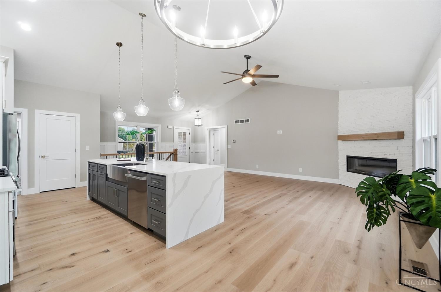 115 Cedar Creek Circle, Springboro, OH, 45066 — photo 32