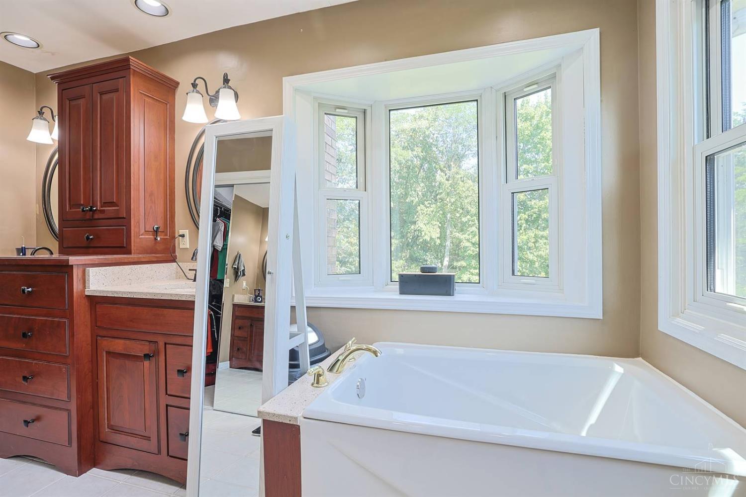 2113 Beech Cove, Ohio Twp, OH, 45157 — photo 27