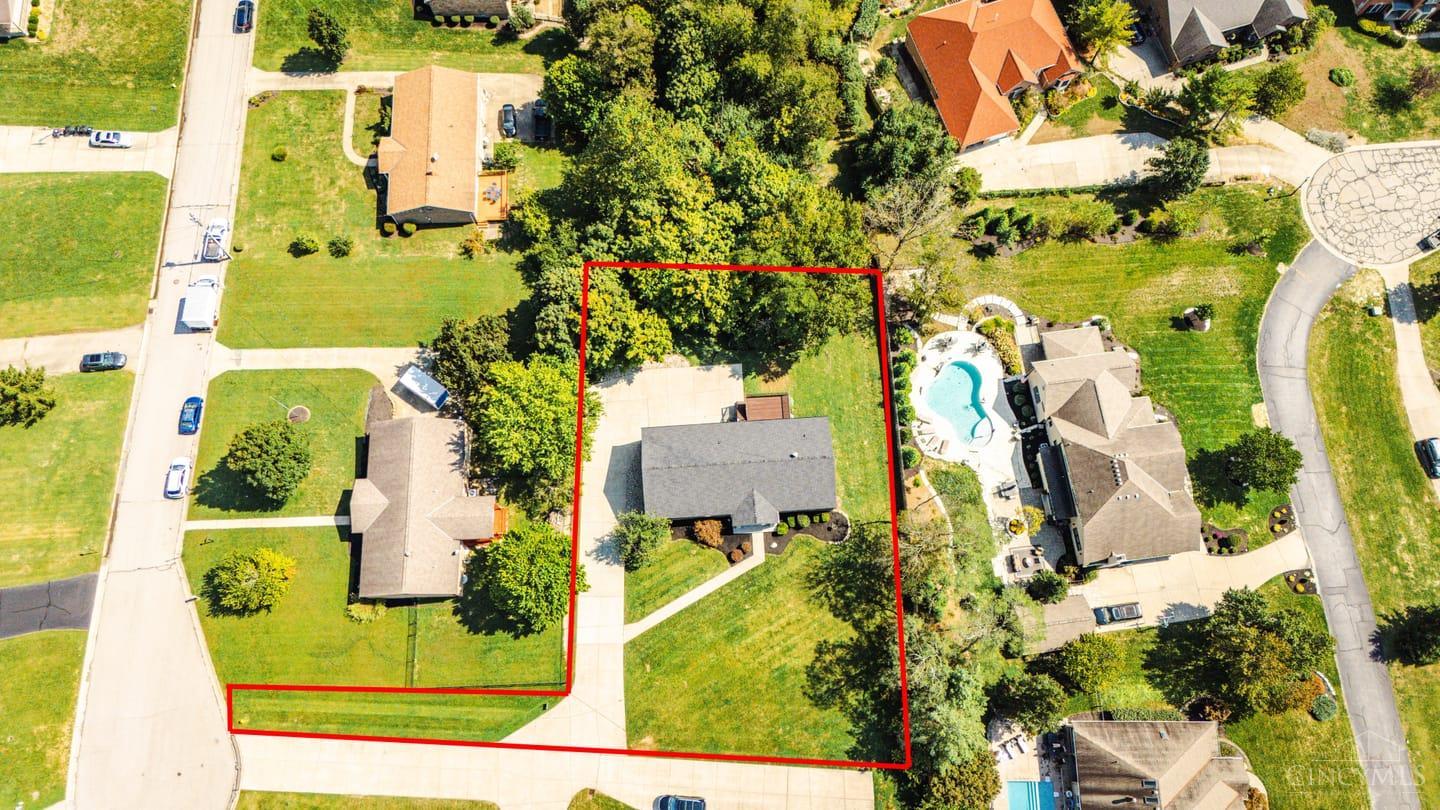 6831 Perinwood Drive, Green Twp, OH, 45248 — photo 45