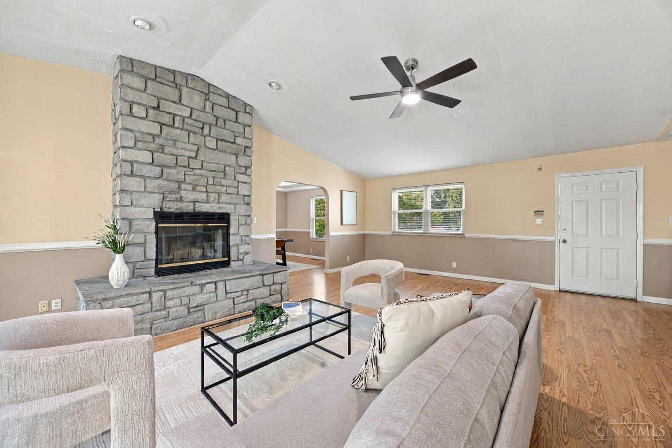 6831 Perinwood Drive, Green Twp, OH, 45248 — photo 10