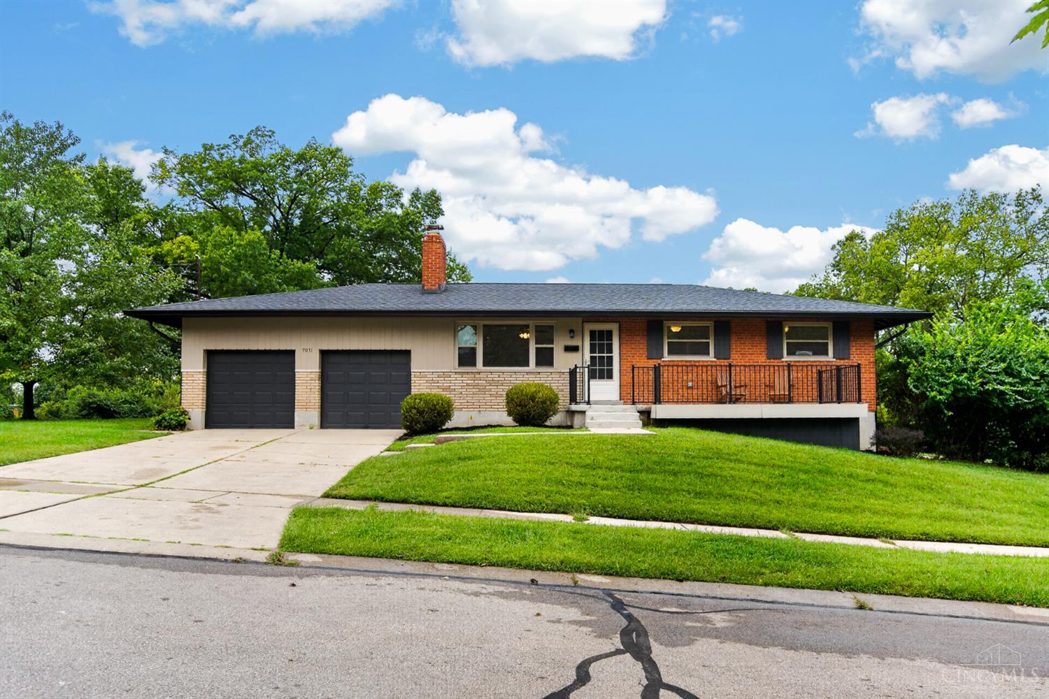 Single family home for sale at 9031 Rolling Ln, Sycamore Twp, OH 45236 | MLS# 1894633