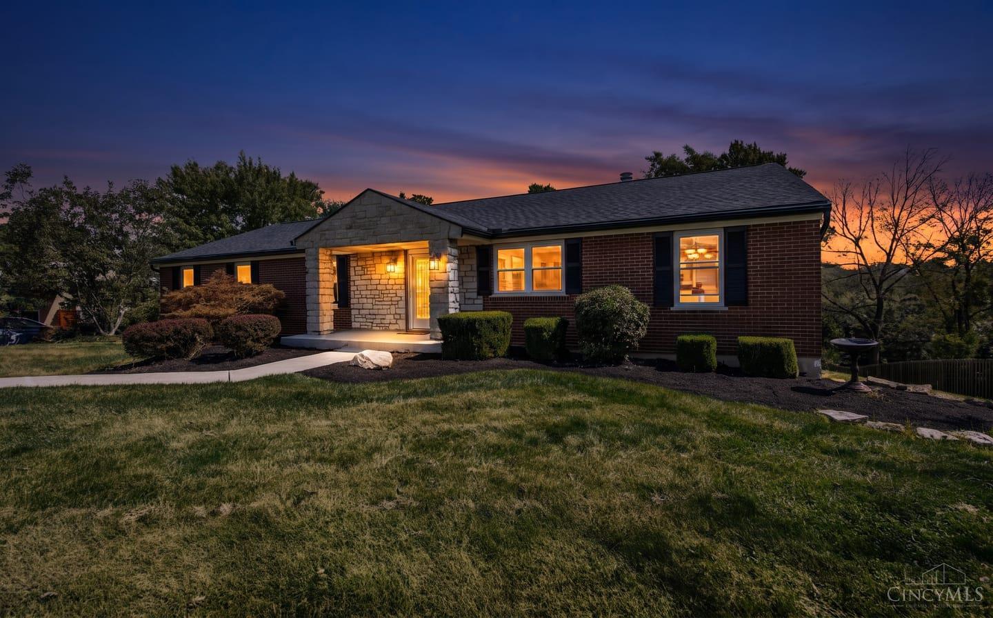 6831 Perinwood Drive, Green Twp, OH, 45248 — photo 44