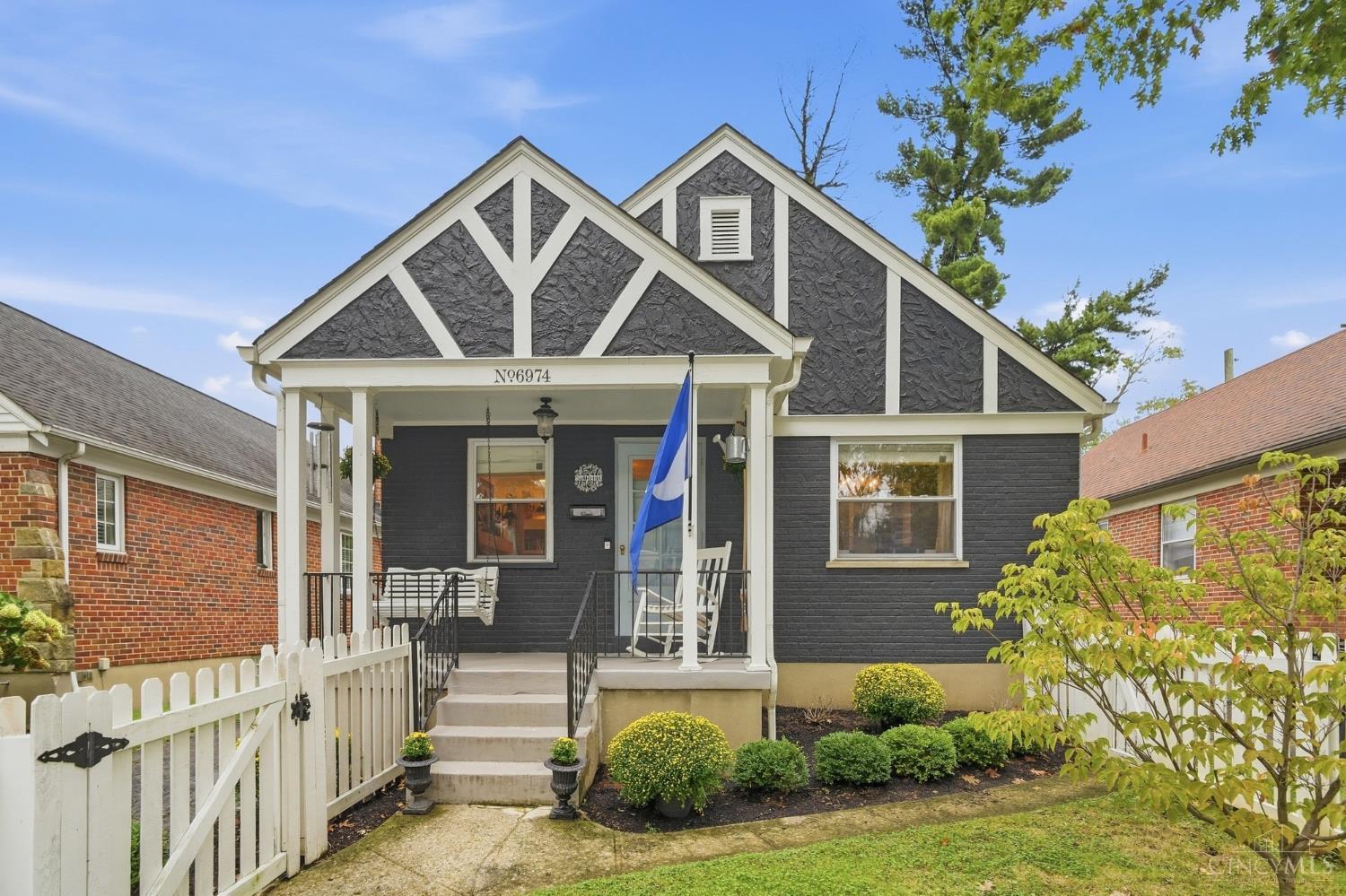 6974 Cambridge Avenue, Mariemont, OH, 45227