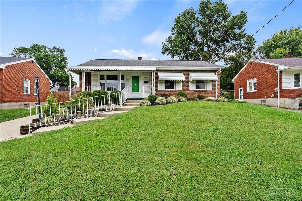 Photo 1 of Single family home for sale at 8536 Donegal Dr, Sycamore Twp, OH 45236 | MLS# 1894708 | Listing updated on 2026-09-25