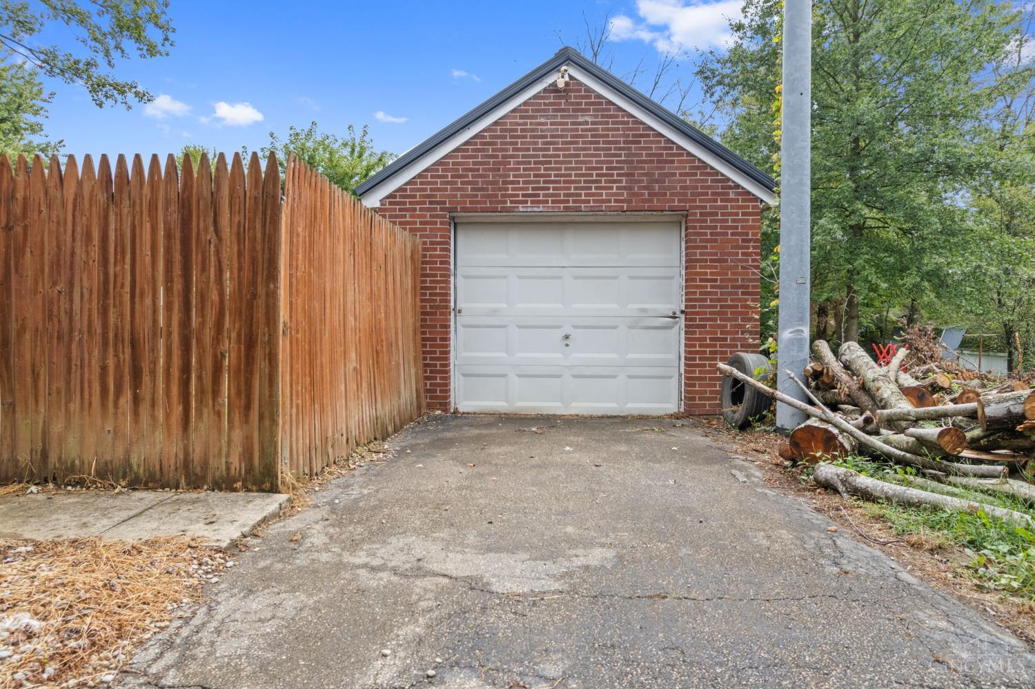 204 Grandin Drive, Pleasant Twp, OH, 45121 — photo 7