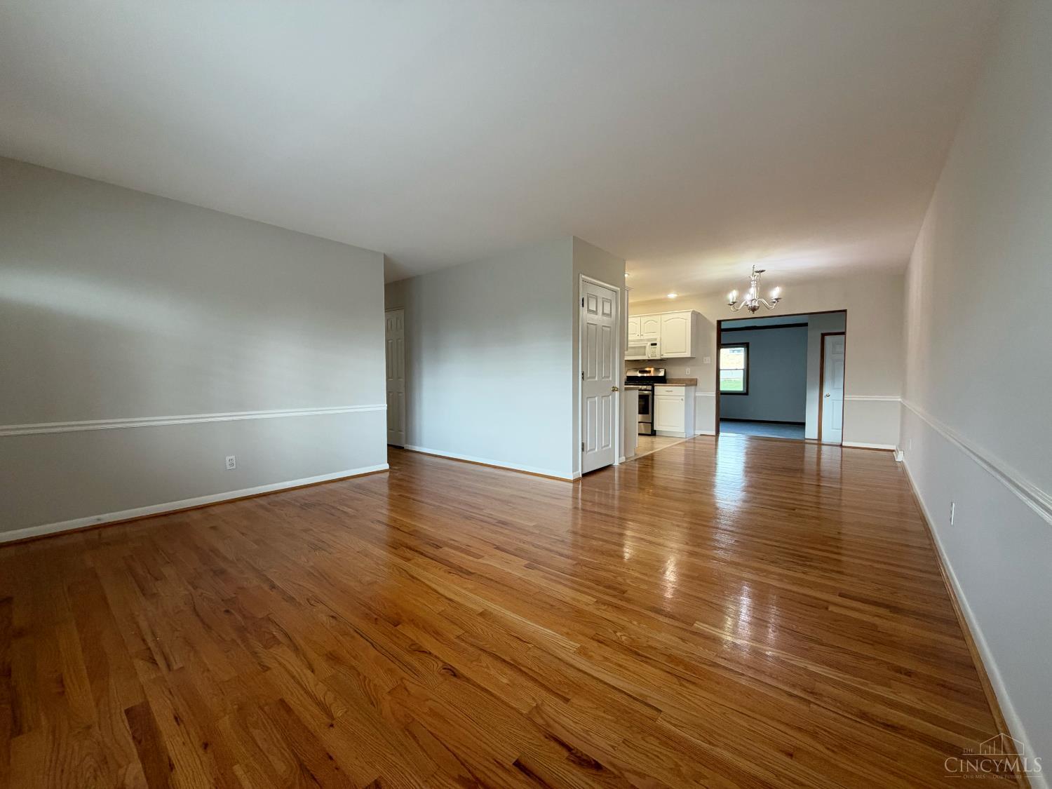 5786 Fourson Drive, Delhi Twp, OH, 45233 — photo 4