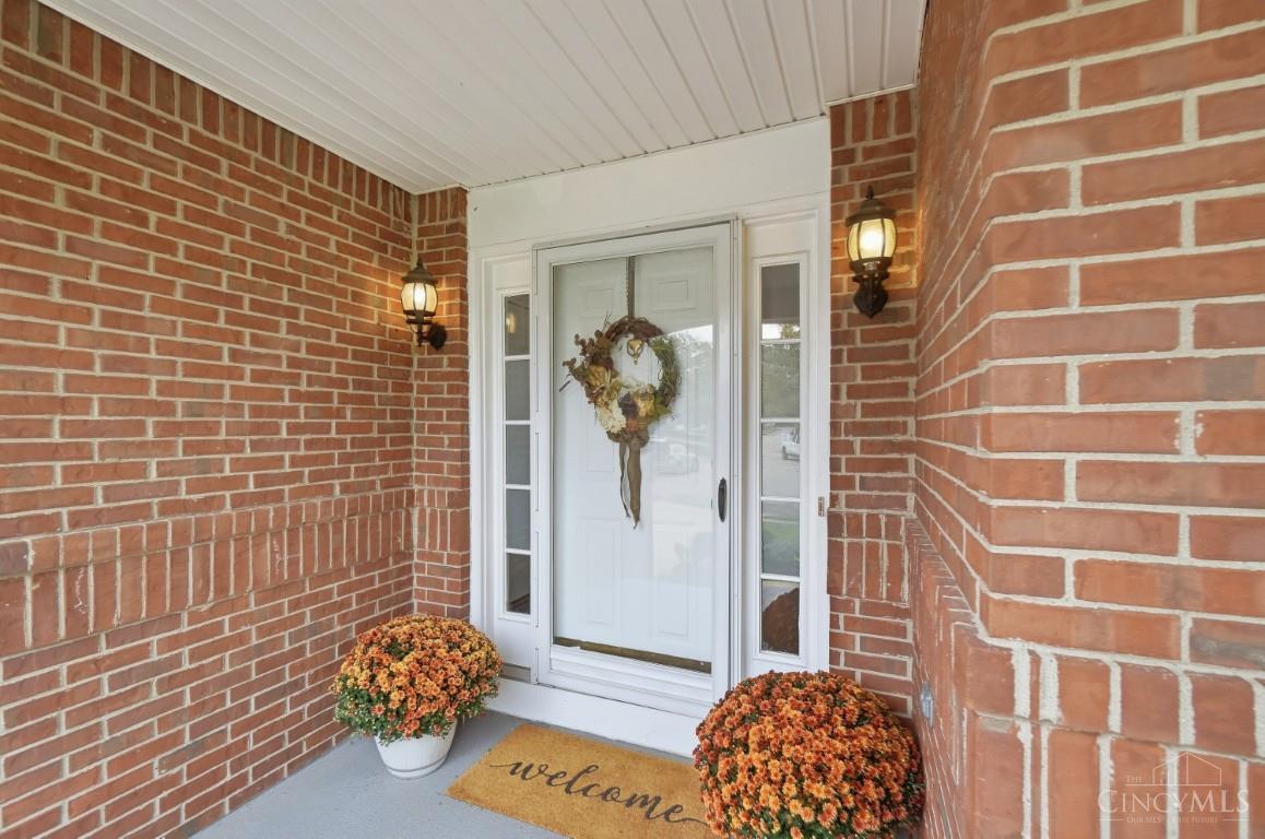 9698 Fallsridge Court, Springfield Twp., OH, 45231 — photo 6
