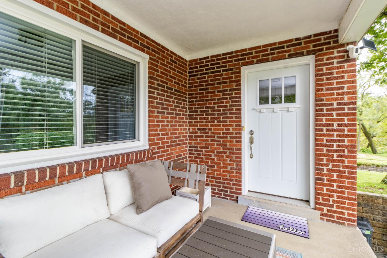Photo 4 of Sale Pending at 7086 Shawnee Run Rd, Madeira, OH 45243 | MLS# 1893824 | Listing updated on 2026-10-05