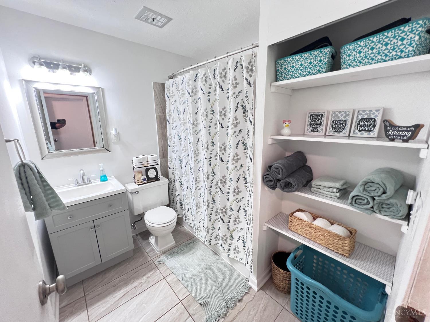 7025 Olentangy Lane, Newtown, OH, 45244 — photo 7