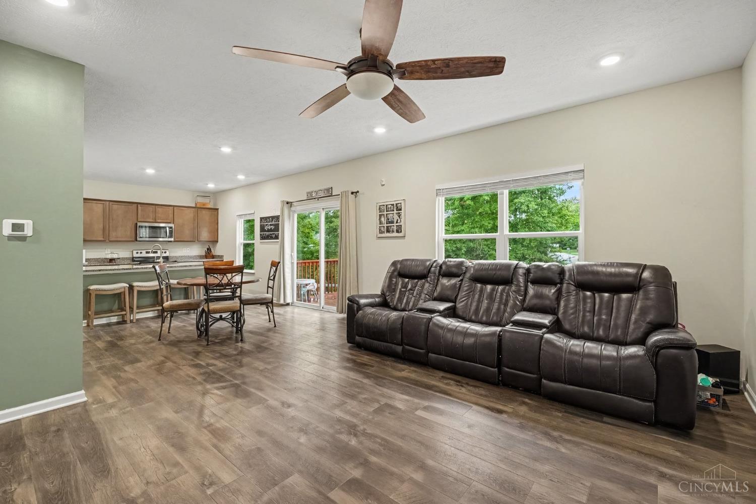 56 Snapdragon Drive, Pierce Twp, OH, 45102 — photo 7