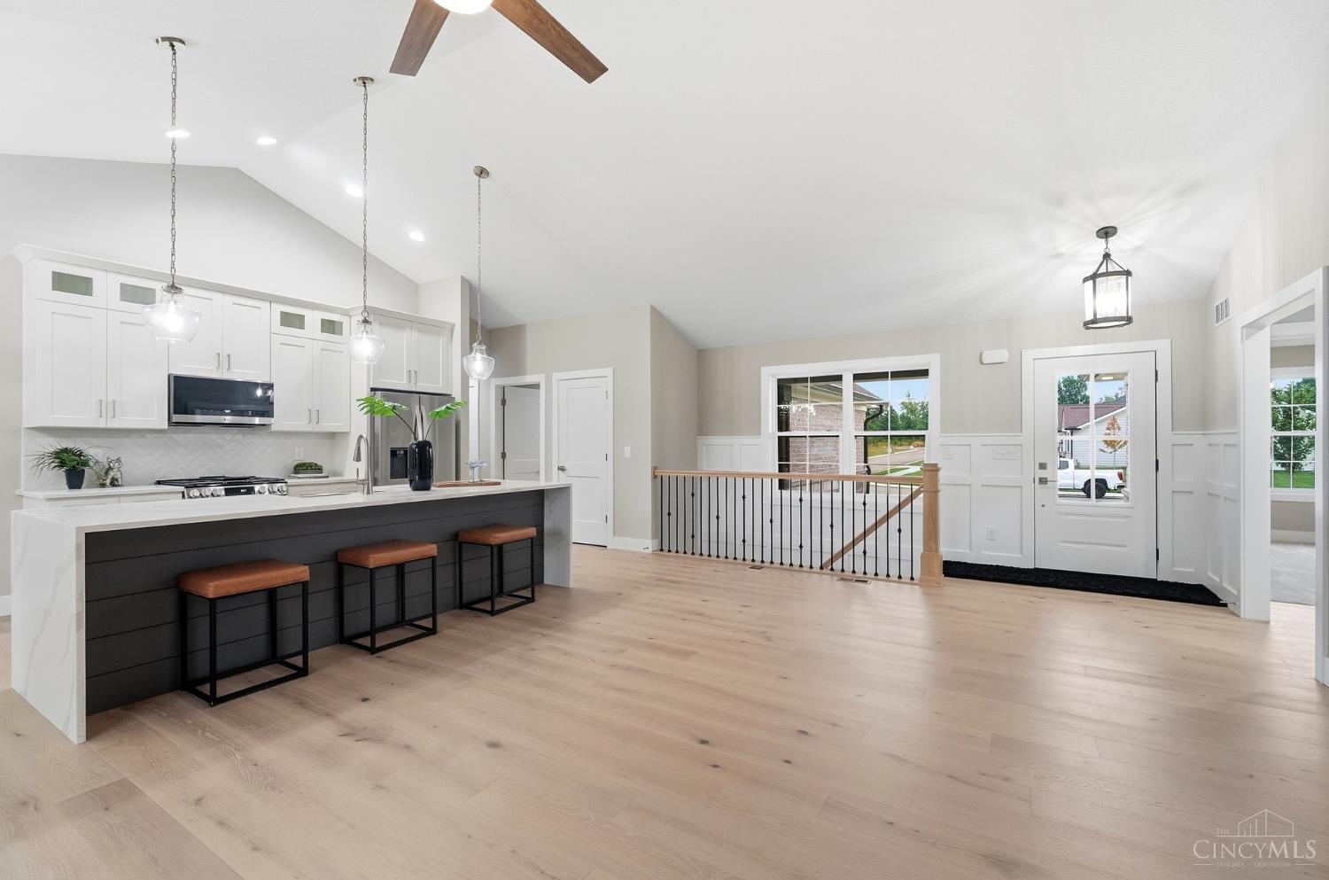 115 Cedar Creek Circle, Springboro, OH, 45066 — photo 18
