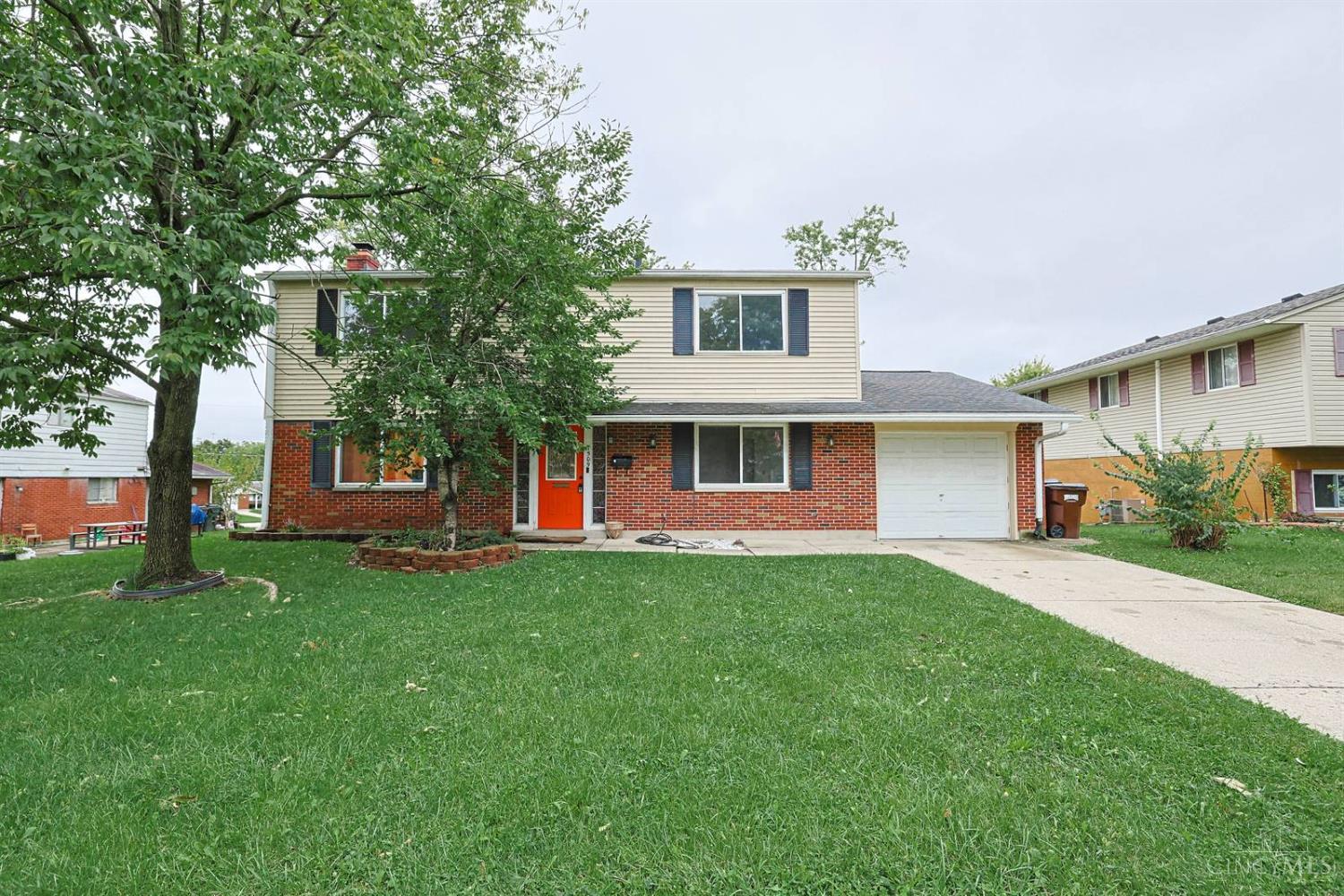 Single family home for sale at 1509 Valdosta Dr, Sharonville, OH 45246 | MLS# 1894755